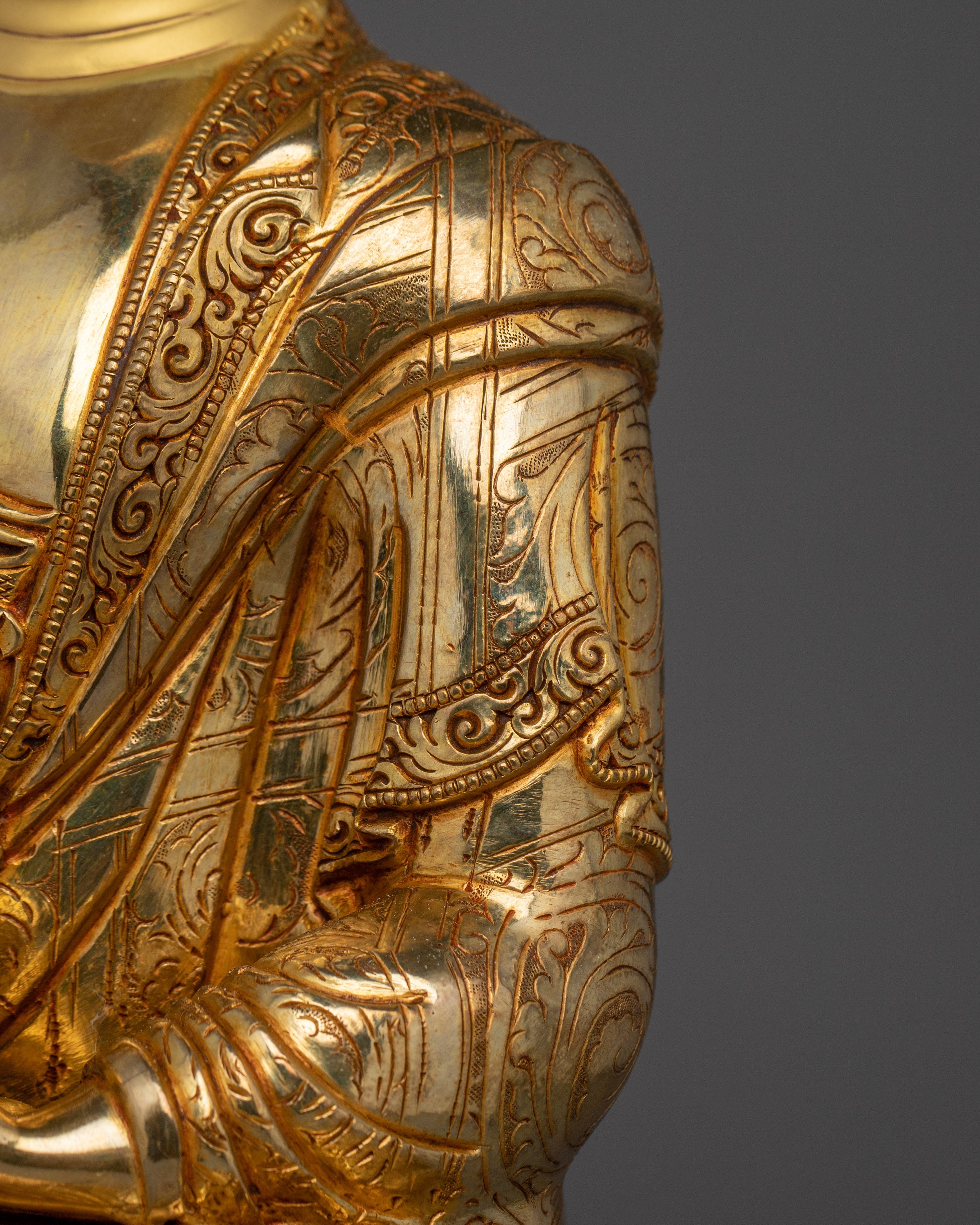 Dharma Guru Shakyamuni Buddha | Gautama Buddha - The Enlightened One