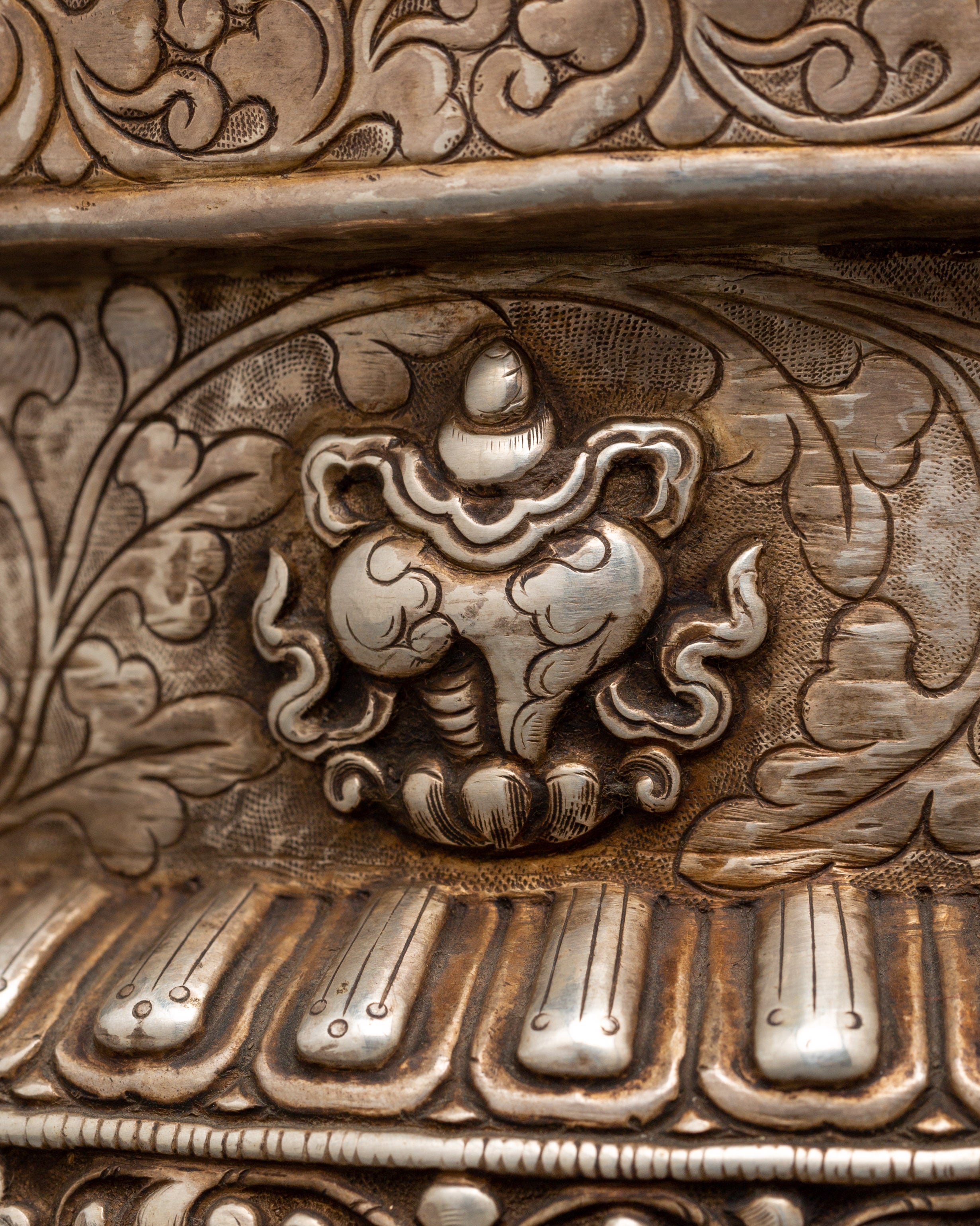 Conch with Auspicious Symbols | Handcrafted Silver & Crystal Tibetan Ritual Item