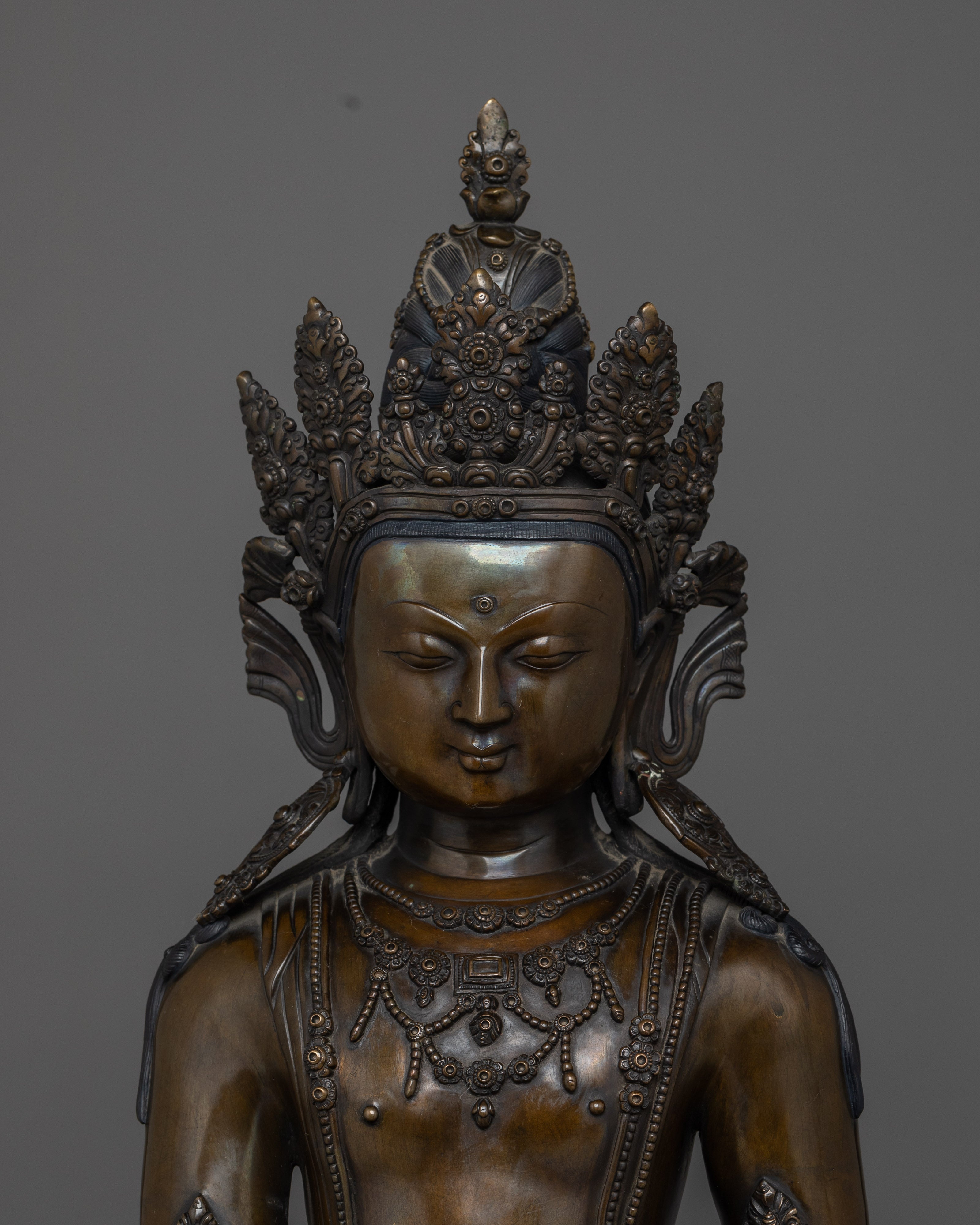 Figurine of Shakyamuni Buddha with Crown | Embodiment of Wisdom and Peace