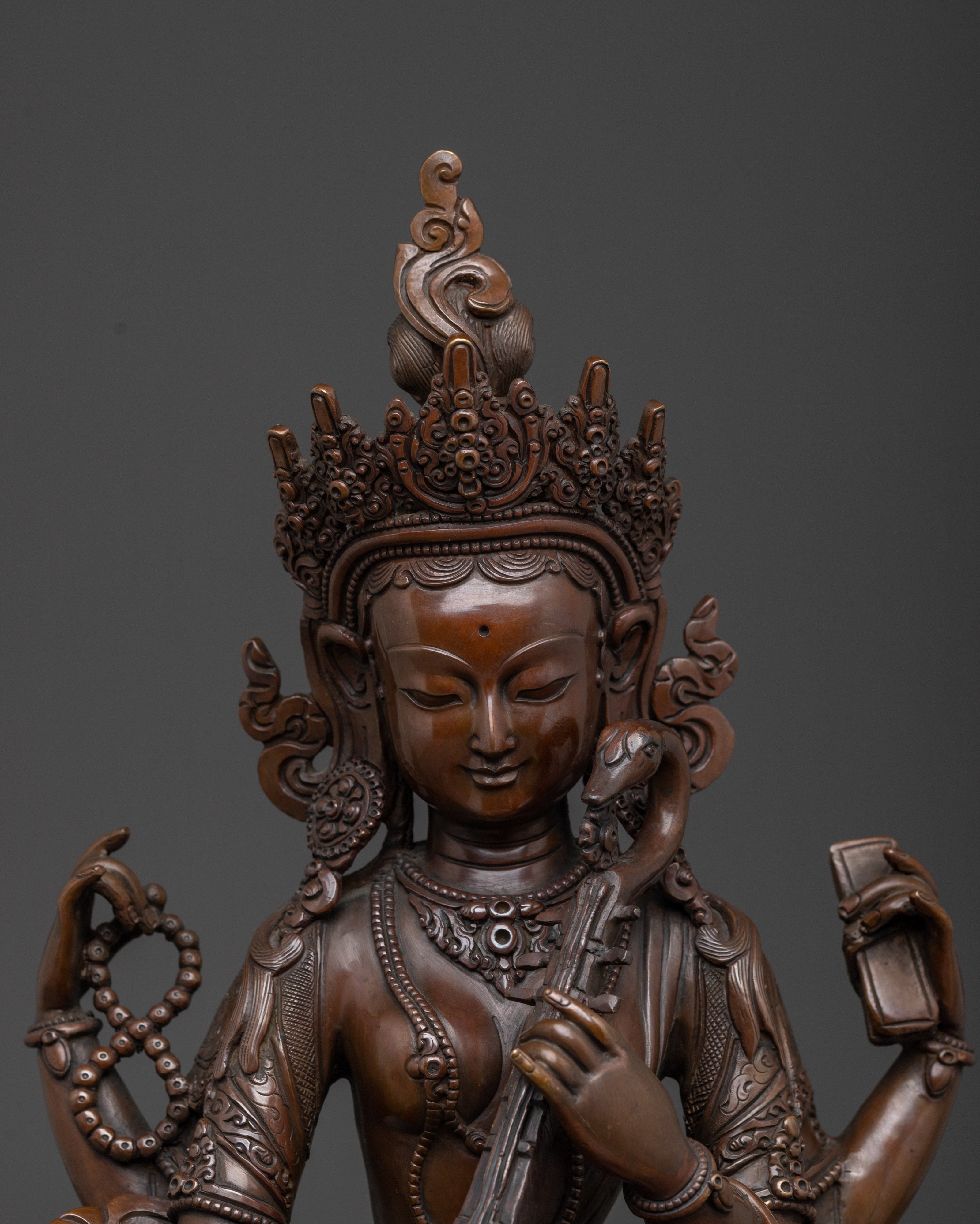 Serene Saraswati Statue | Hindu Goddess of Wisdom