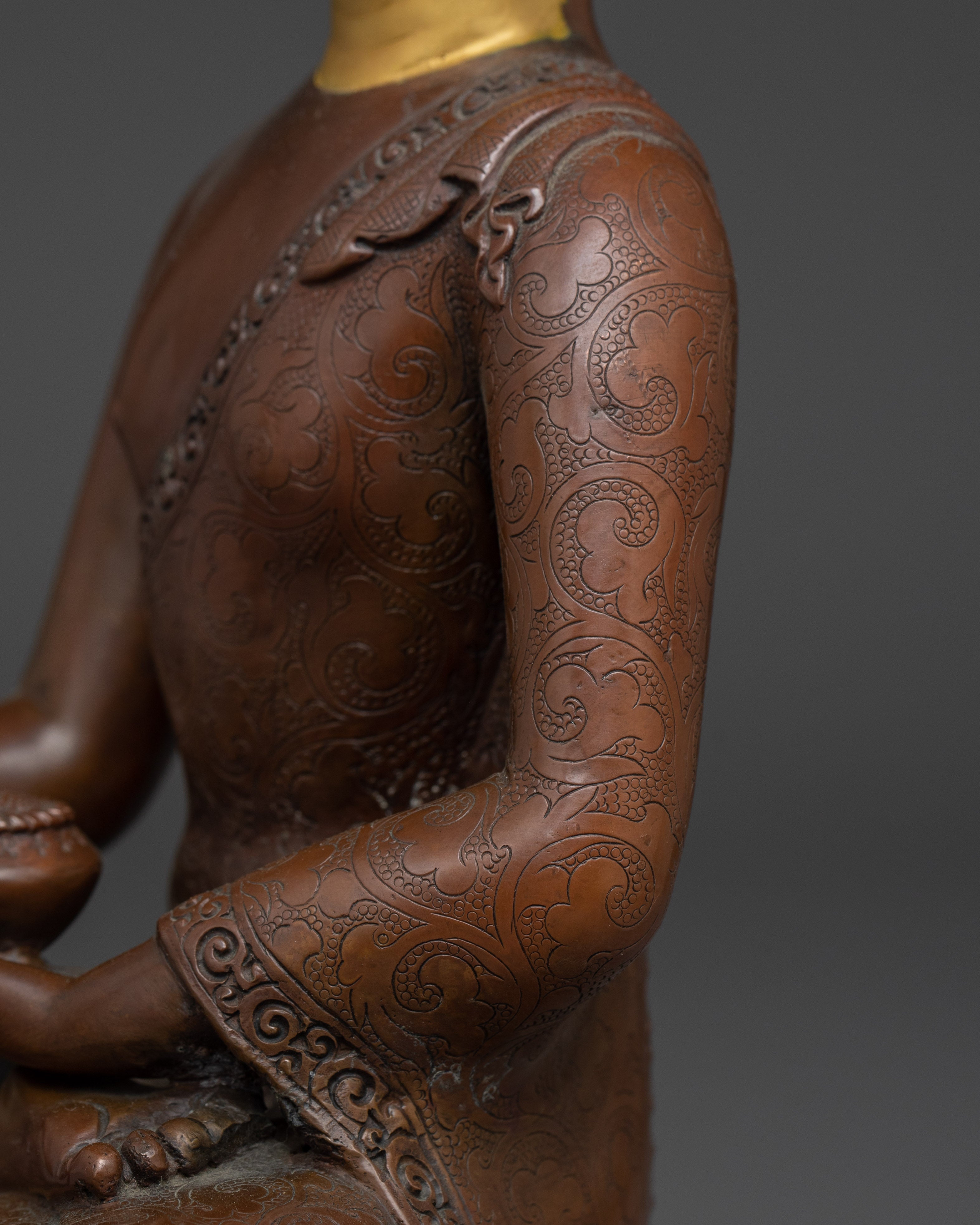 Oxidized Peaceful Gautama Buddha Statue | Shakyamuni Buddha Artwork