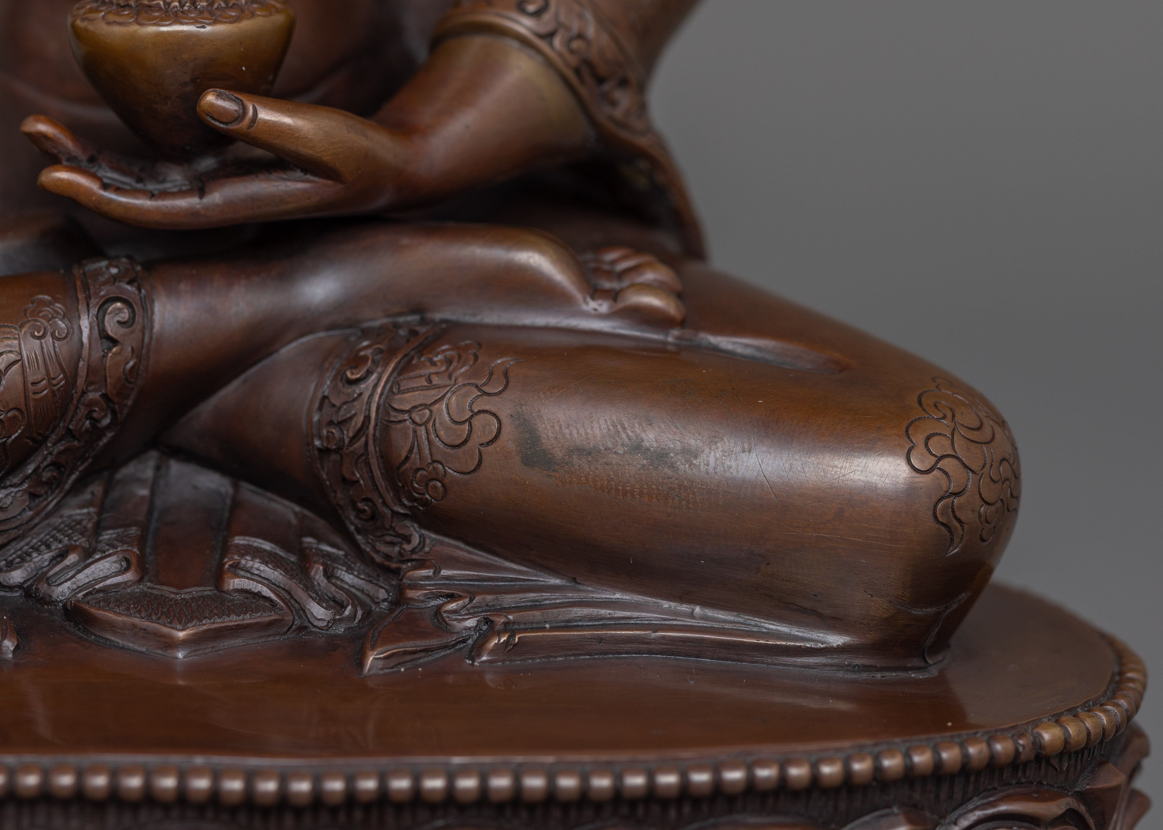 Himalayan Enlightened Guru Shakyamuni Buddha | Symbol of Wisdom