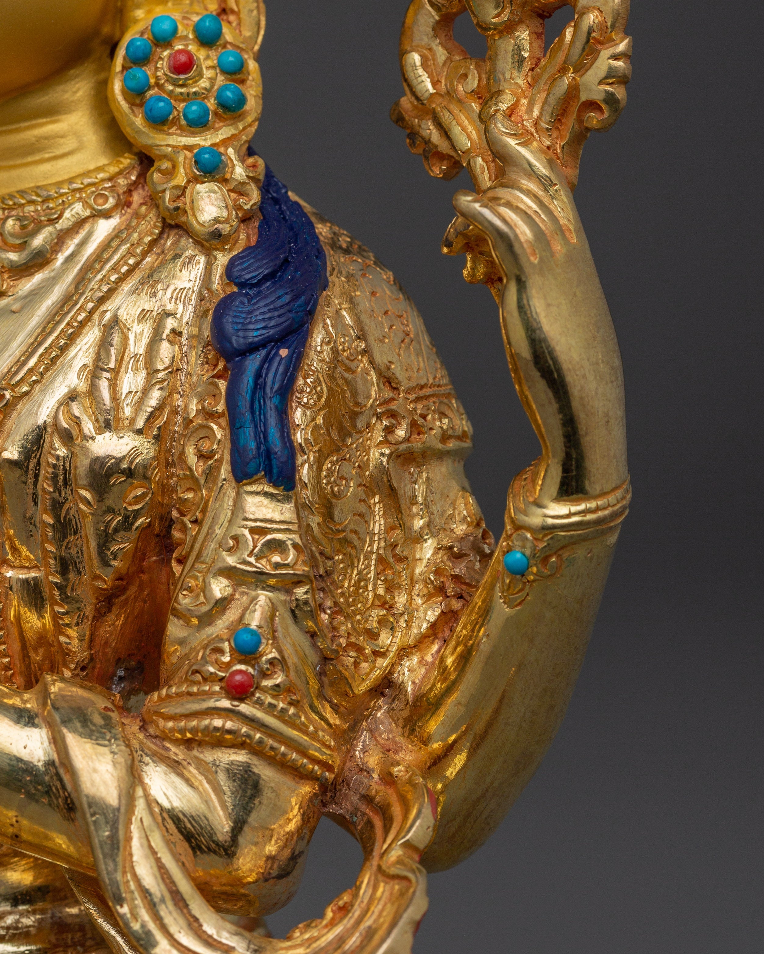 Avalokiteshvara - Bodhisattva of Compassion | Noble Chenrezig Statue