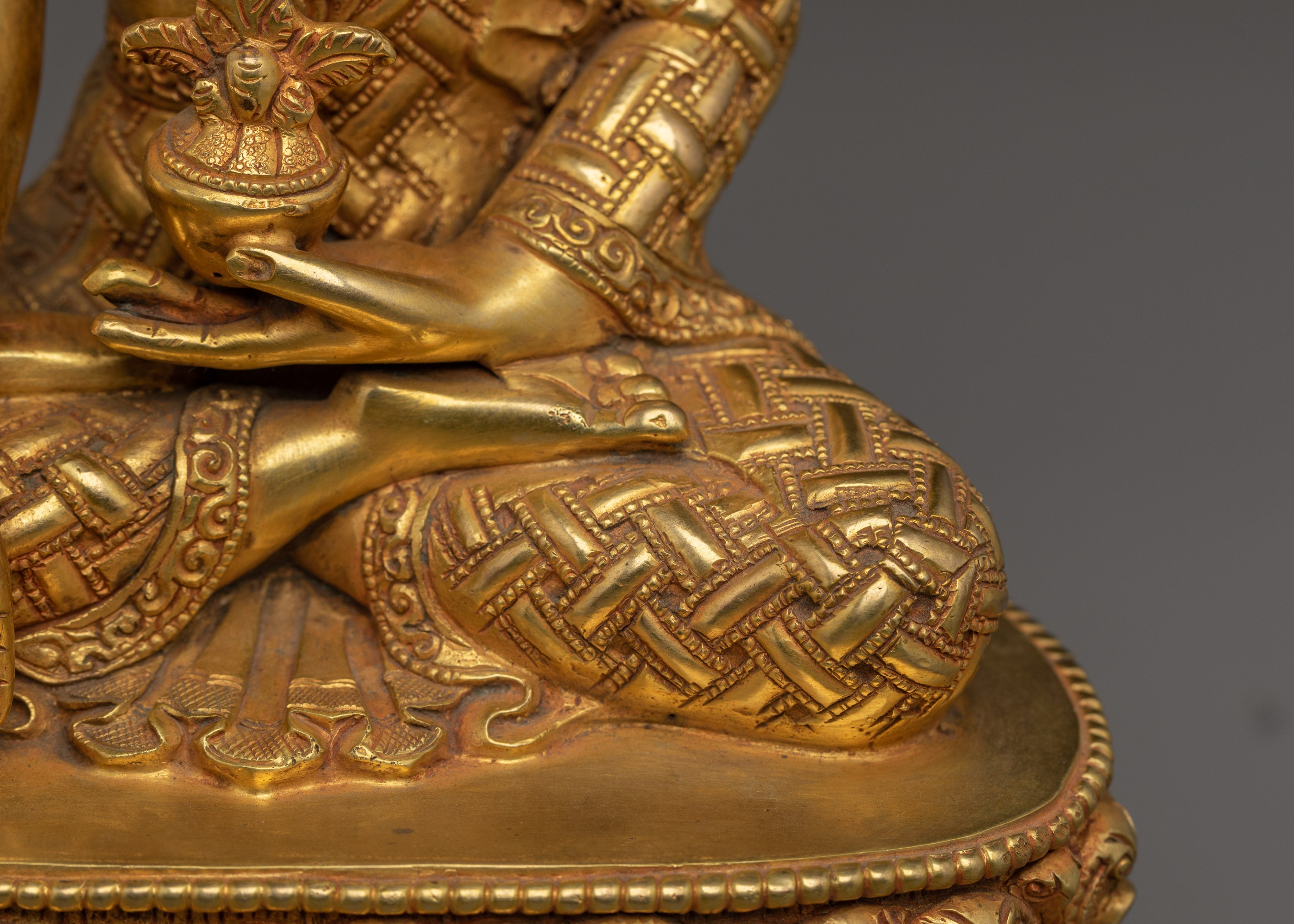 The Medicine Buddha Statue | Symbol of Enlightenment and Healing