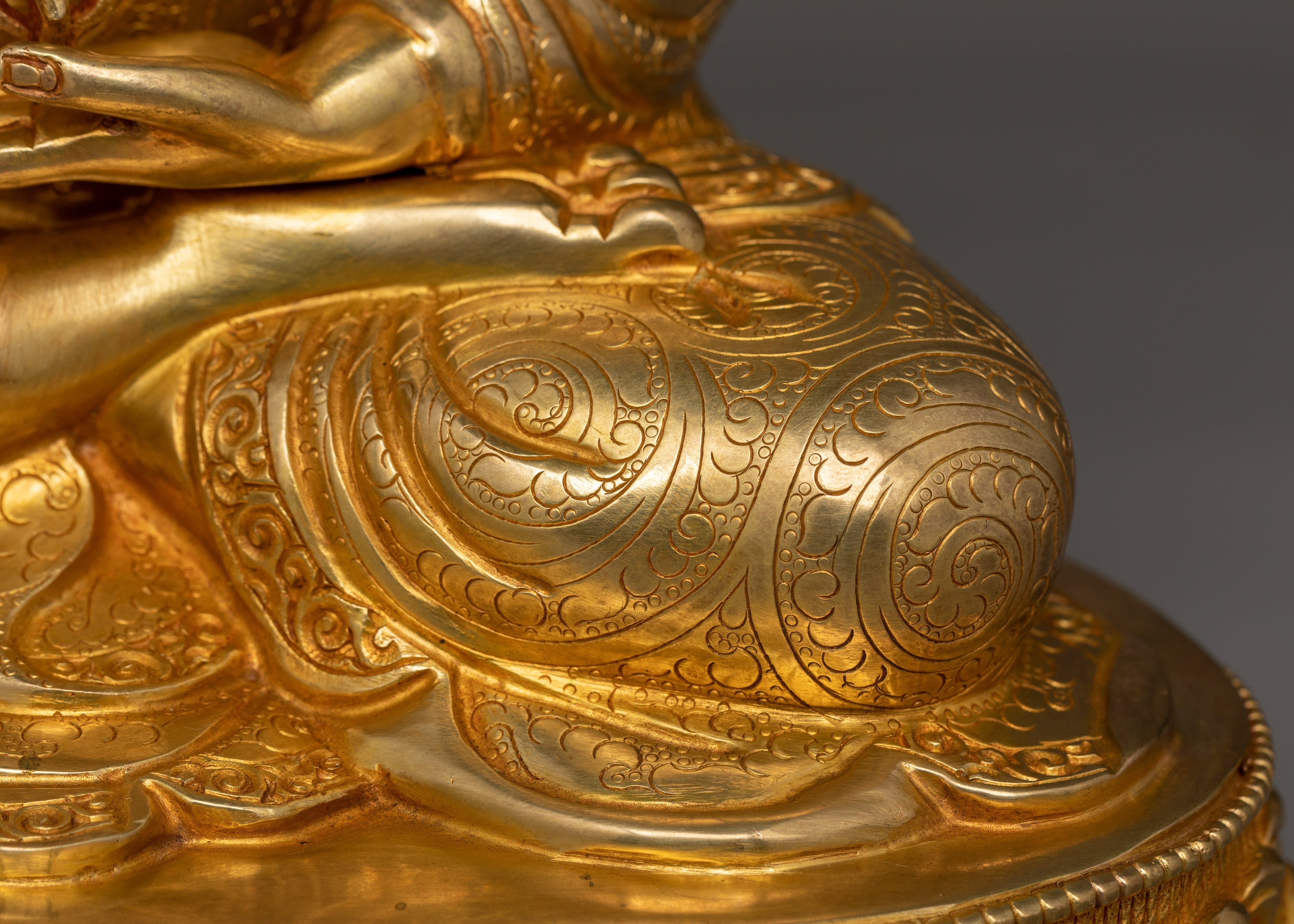 Mitrugpa Tibetan Buddhism Deity Statue | The Tibetan Deity of Immovable Wisdom