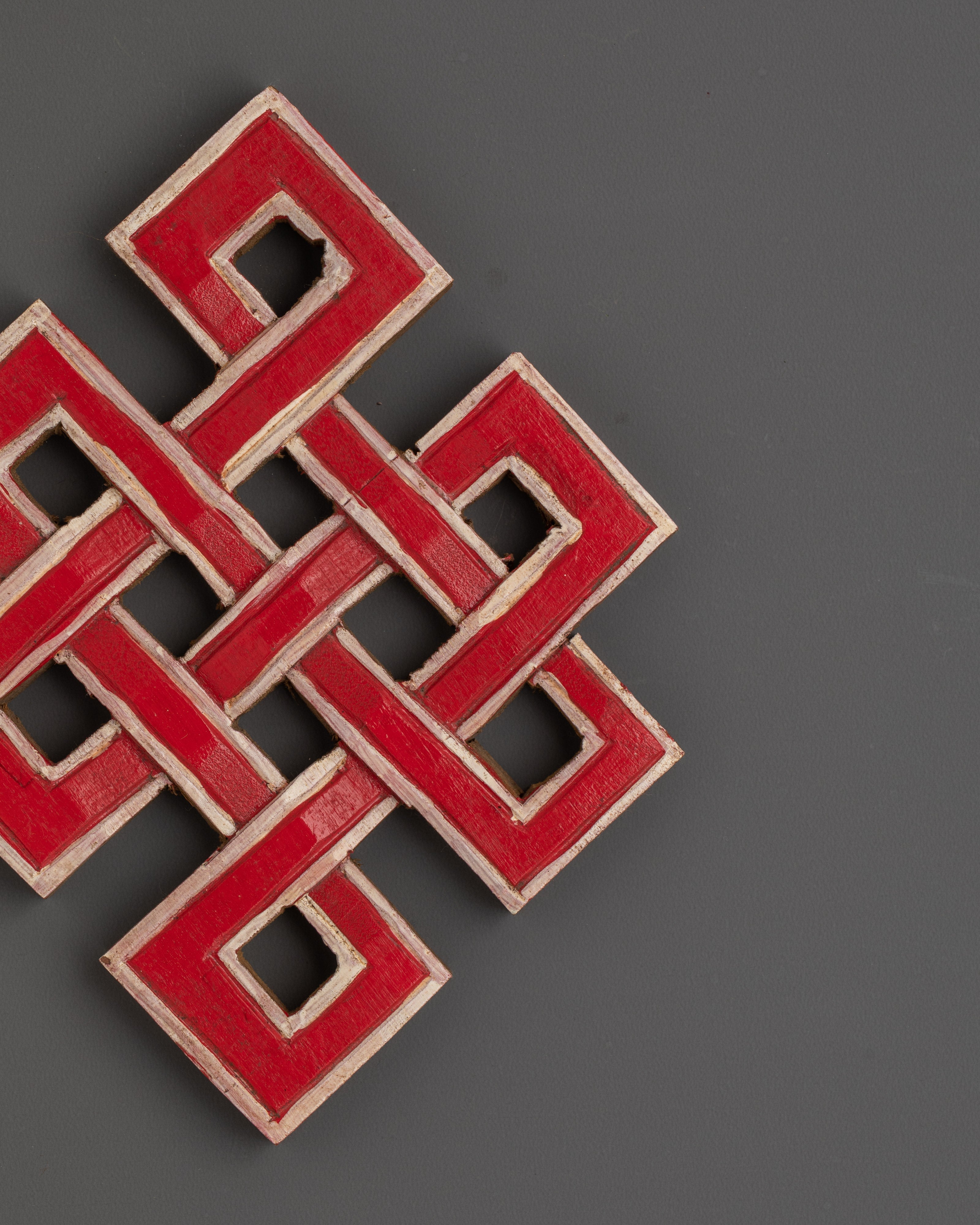 Endless Knot Symbol | Home Decor