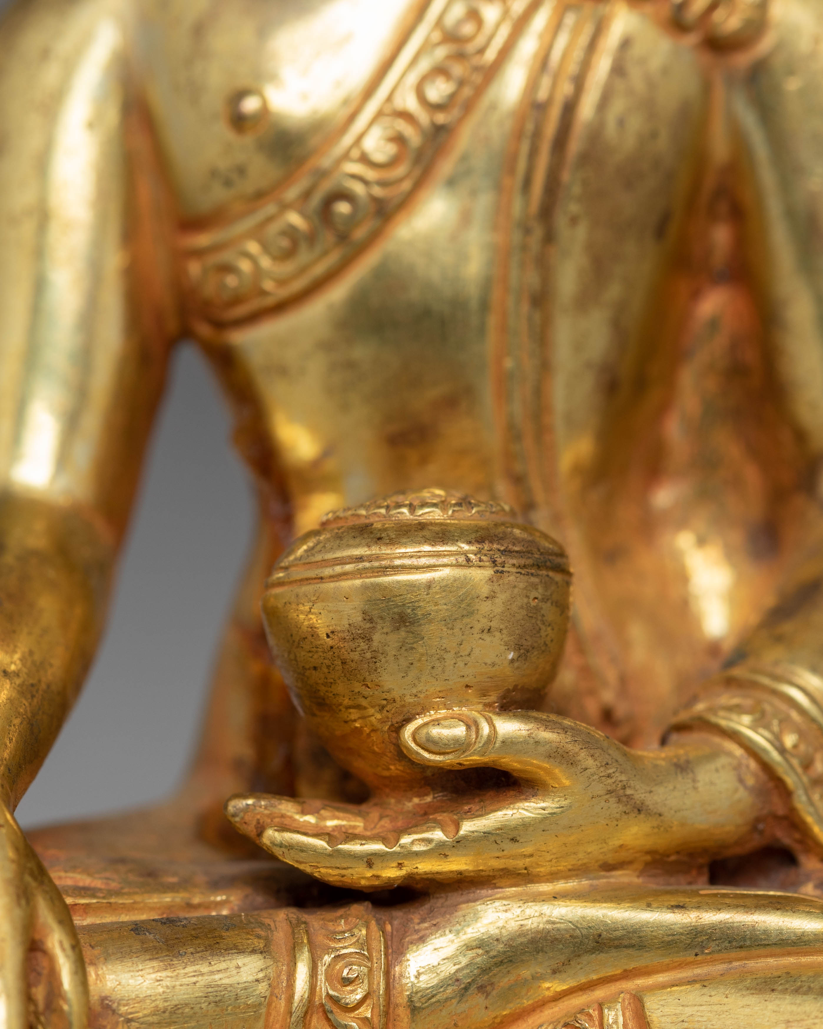 Gold Plated Statue of Shakyamuni Buddha | Gautama Buddha Artwork