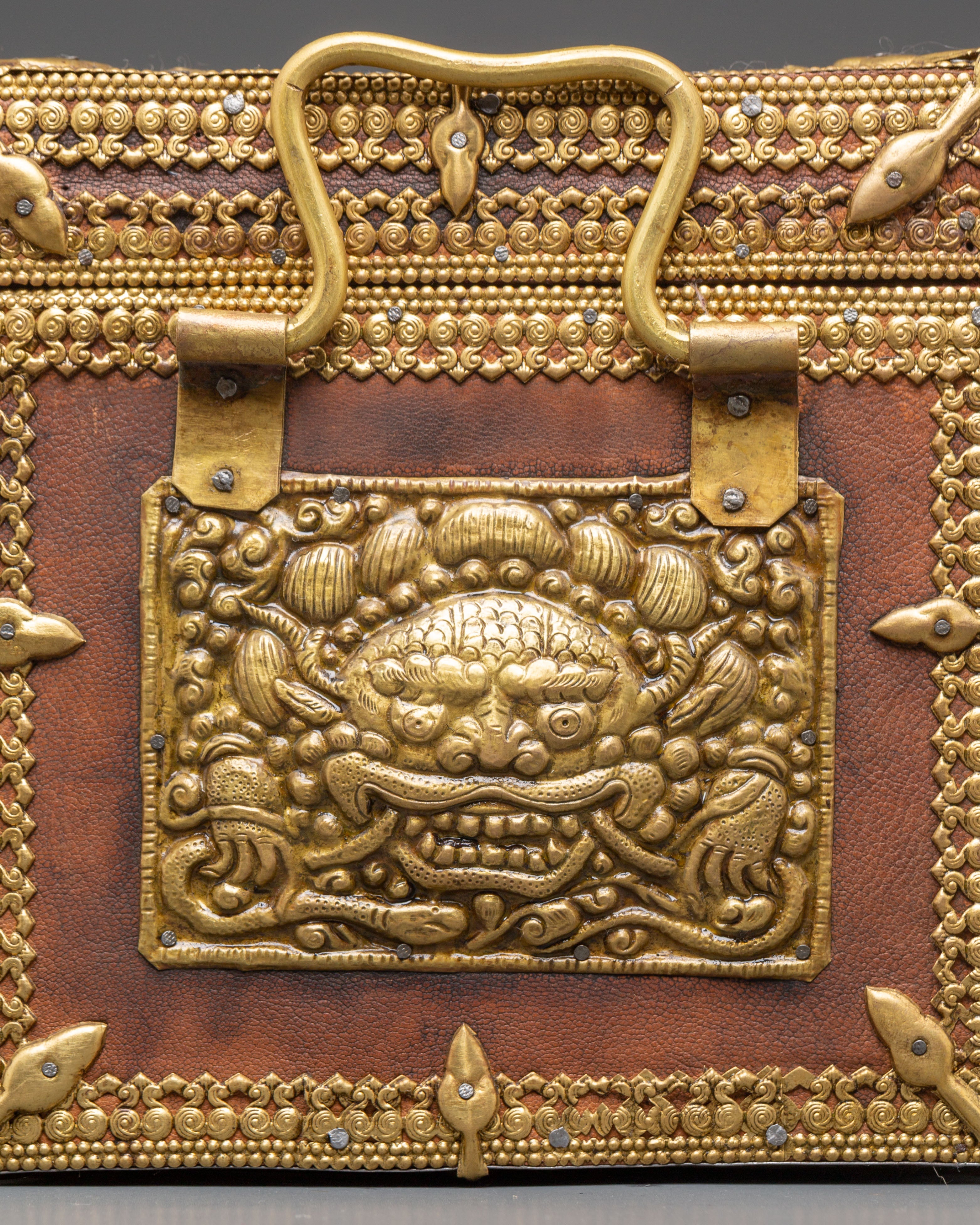 Tibetan Buddhist Box | Box with Guardian Lion Motifs