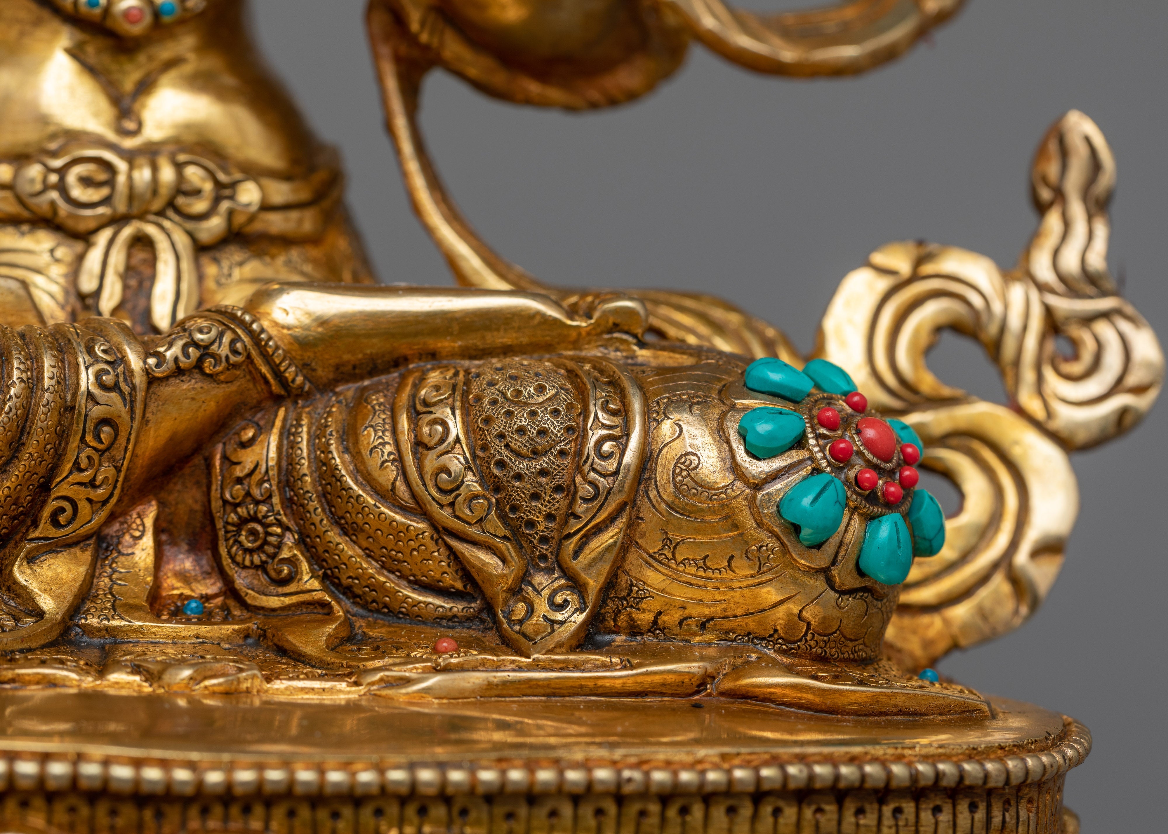 Bodhisattva Manjushri Statue | Beacon of Transcendent Wisdom