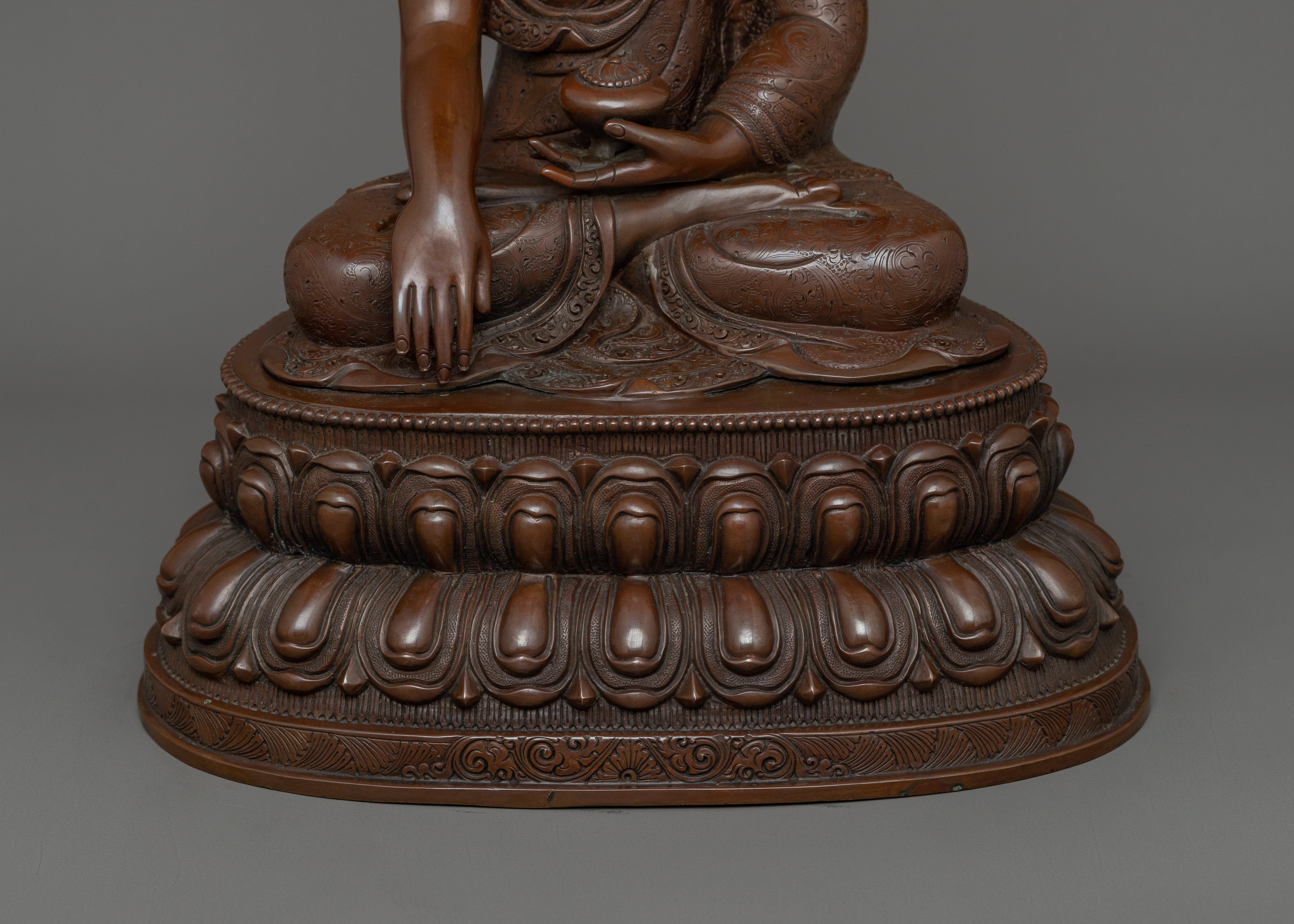Himalayan Figurine Shakyamuni Buddha | The Enlightened One