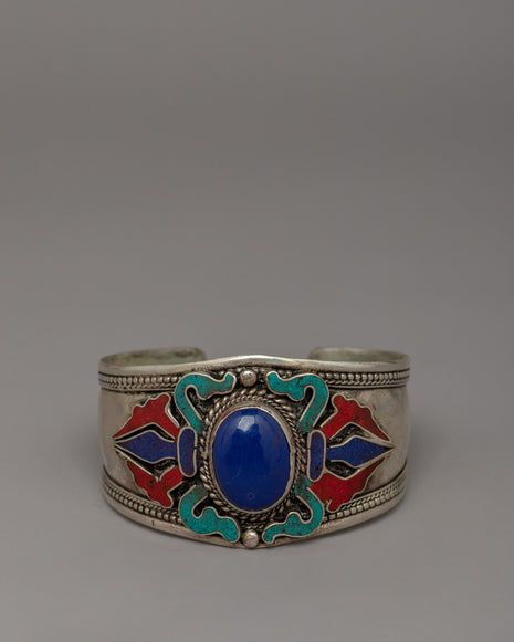 Stylish Lapis Lazuli Bracelet
