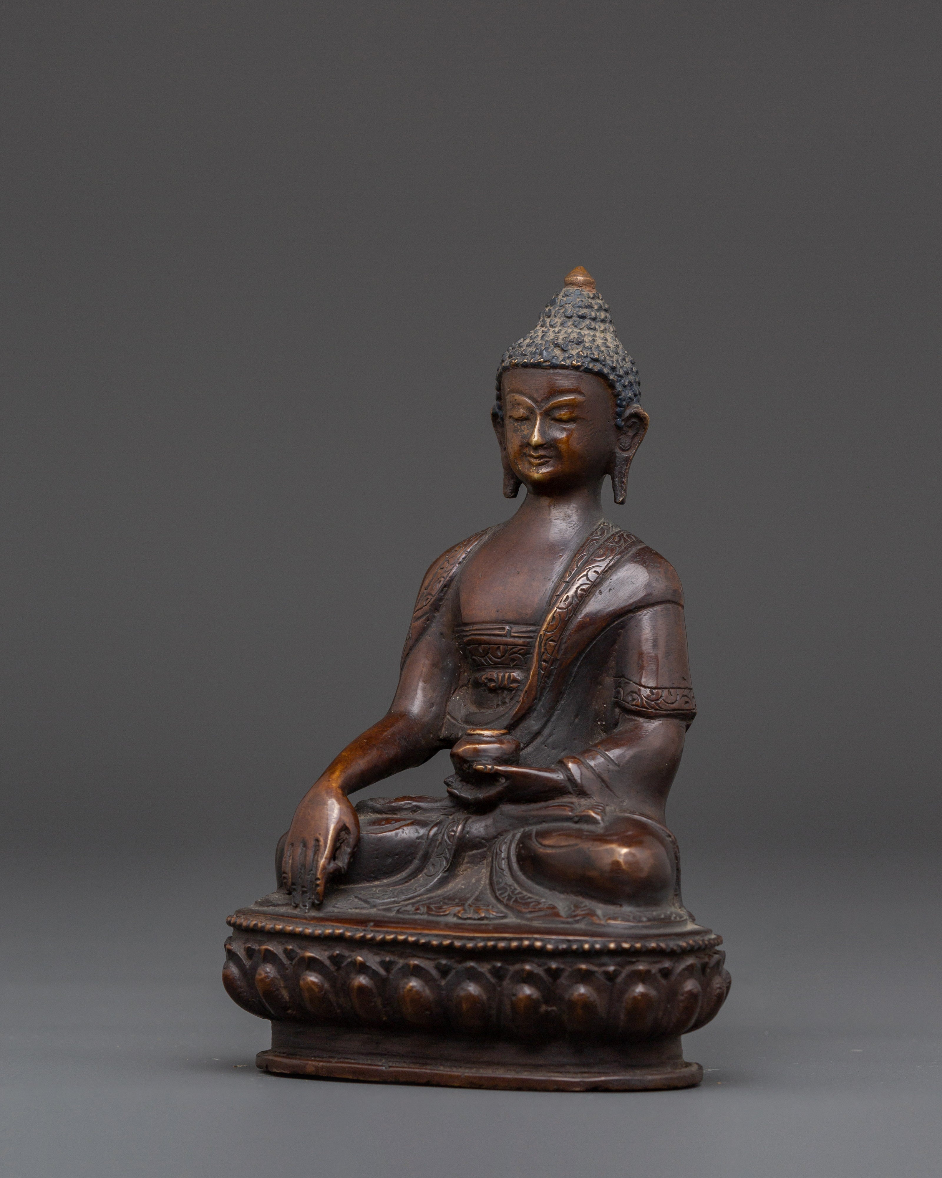 Enlightenment Buddha Shakyamuni | Oxidized Copper Buddha Statue