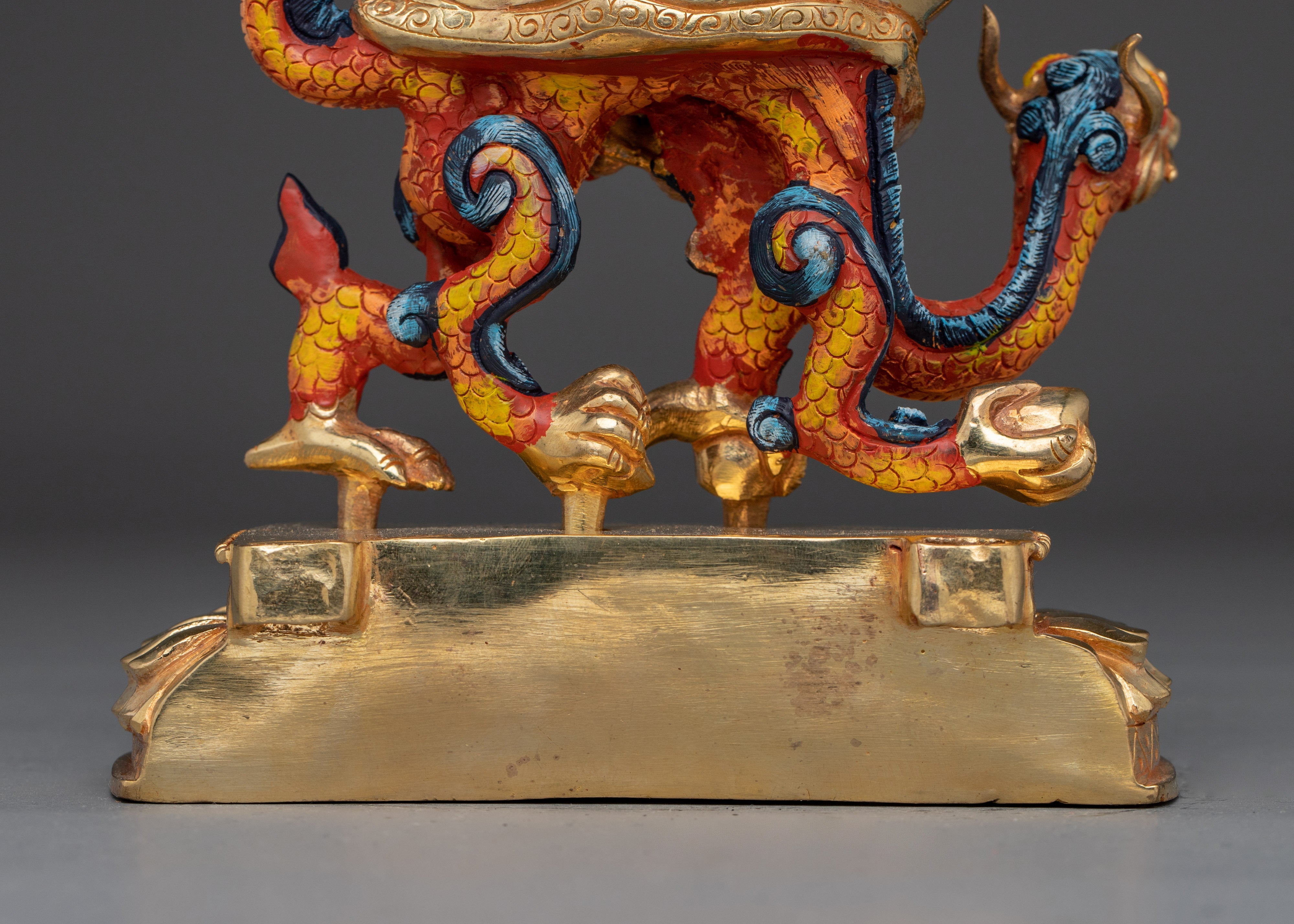 Deity of Generosity White Dzambhala | Tibetan wealth god