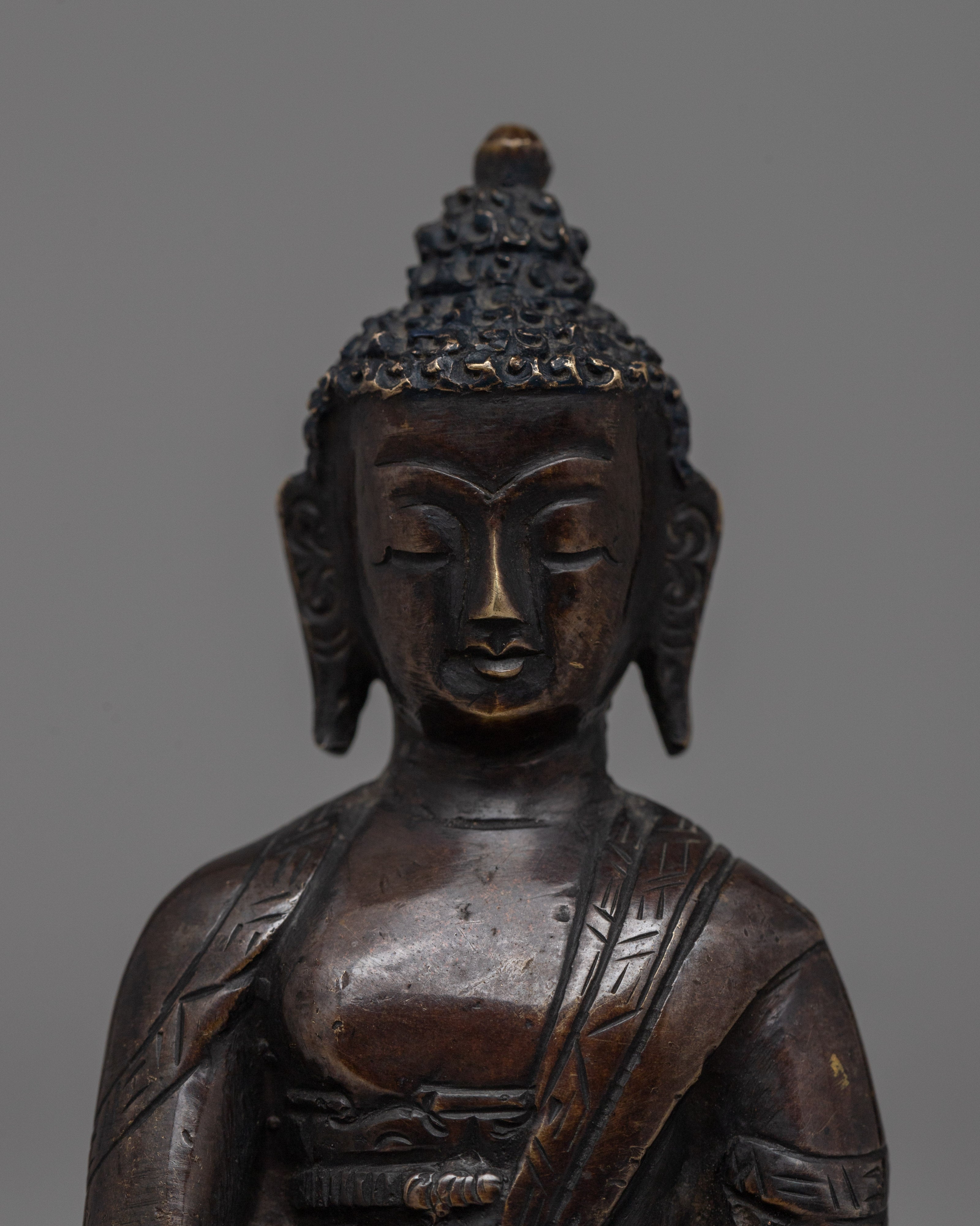 Oxidized Copper Shakyamuni Buddha Statue | A Symbol of Enlightenment and Serenity