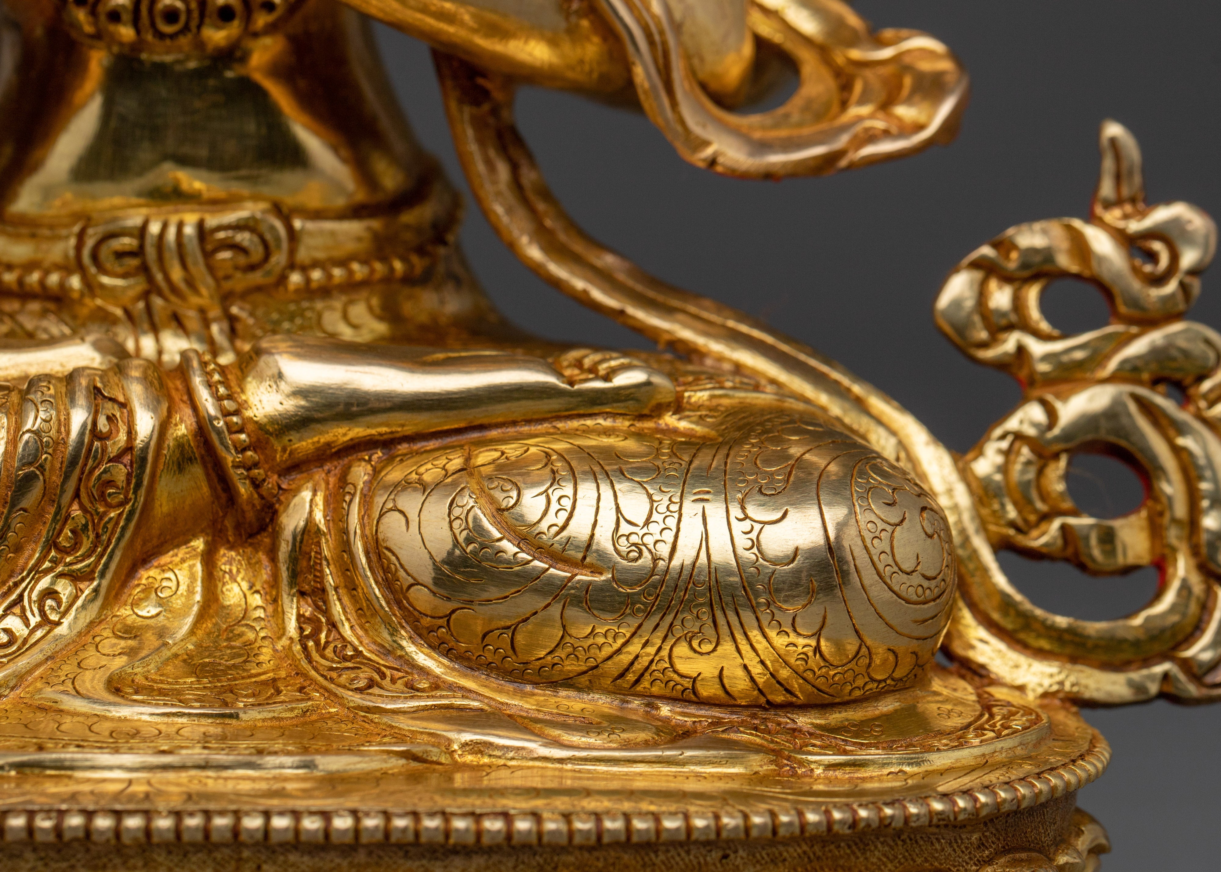 Religious Figurine of Chenrezig | Four-Armed Avalokiteshvara Art