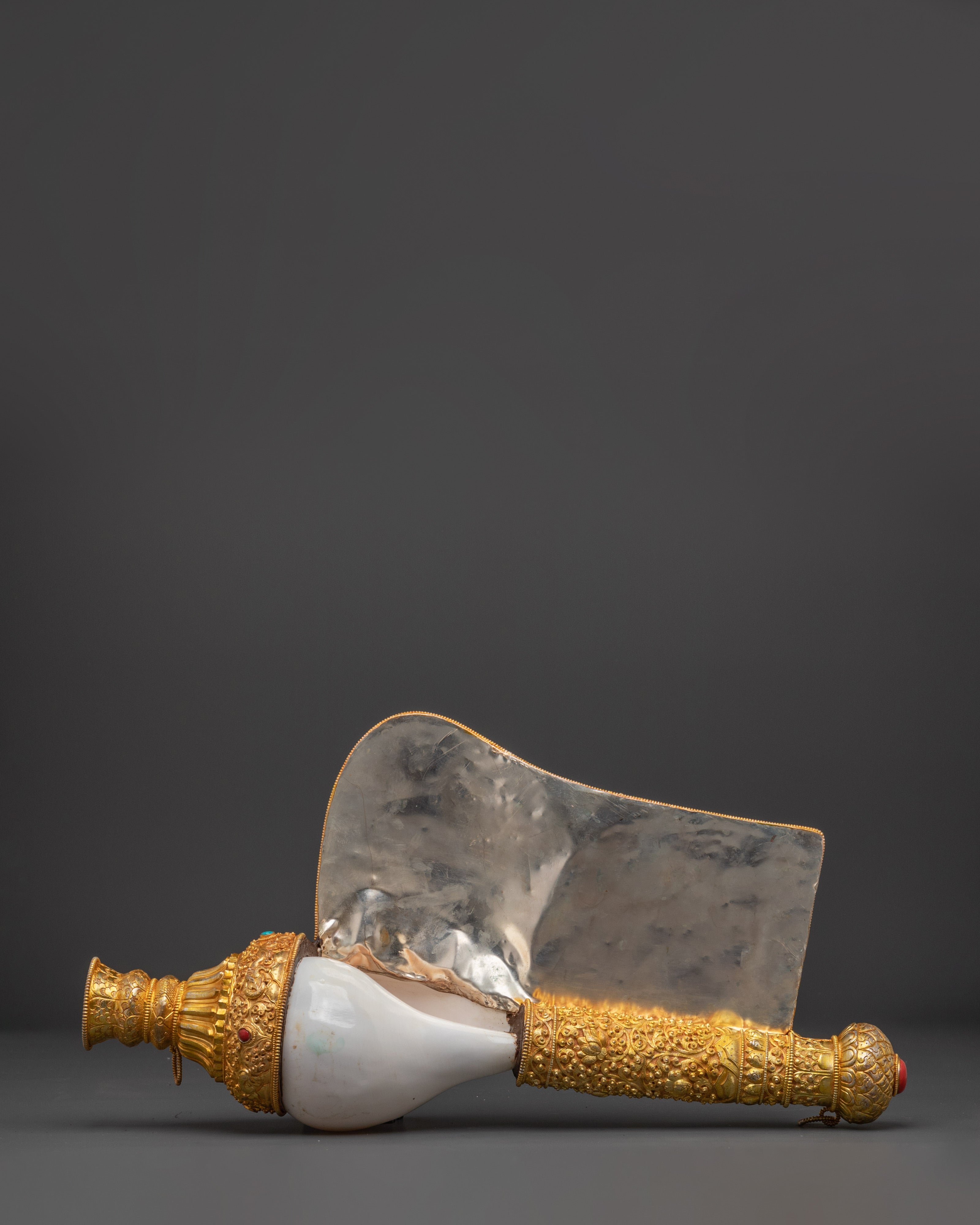 Traditional Conch Shell | Unique Decorative Shell Art