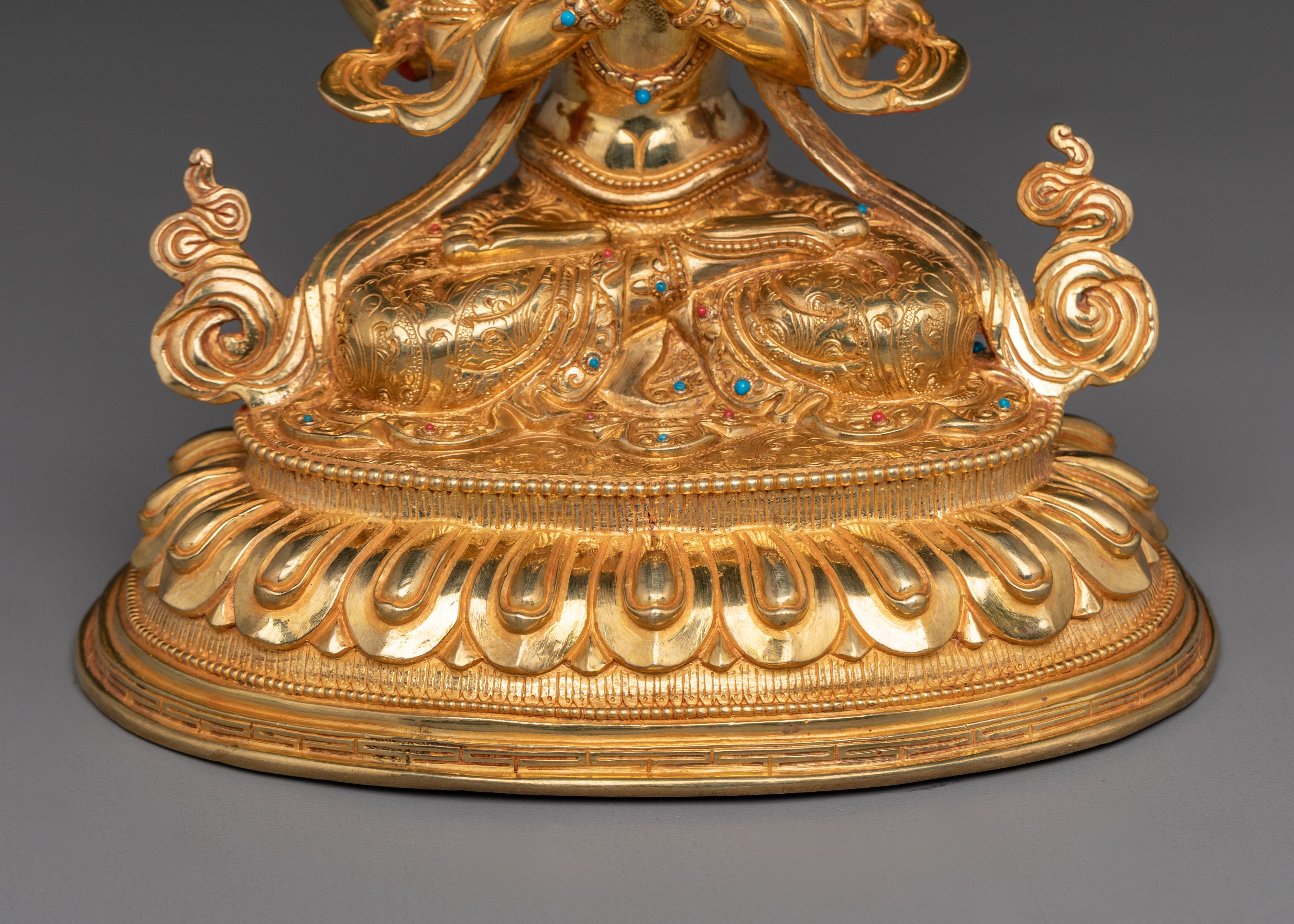 Compassion God Chenrezig Statue | Avalokiteshvara Golden Figurine