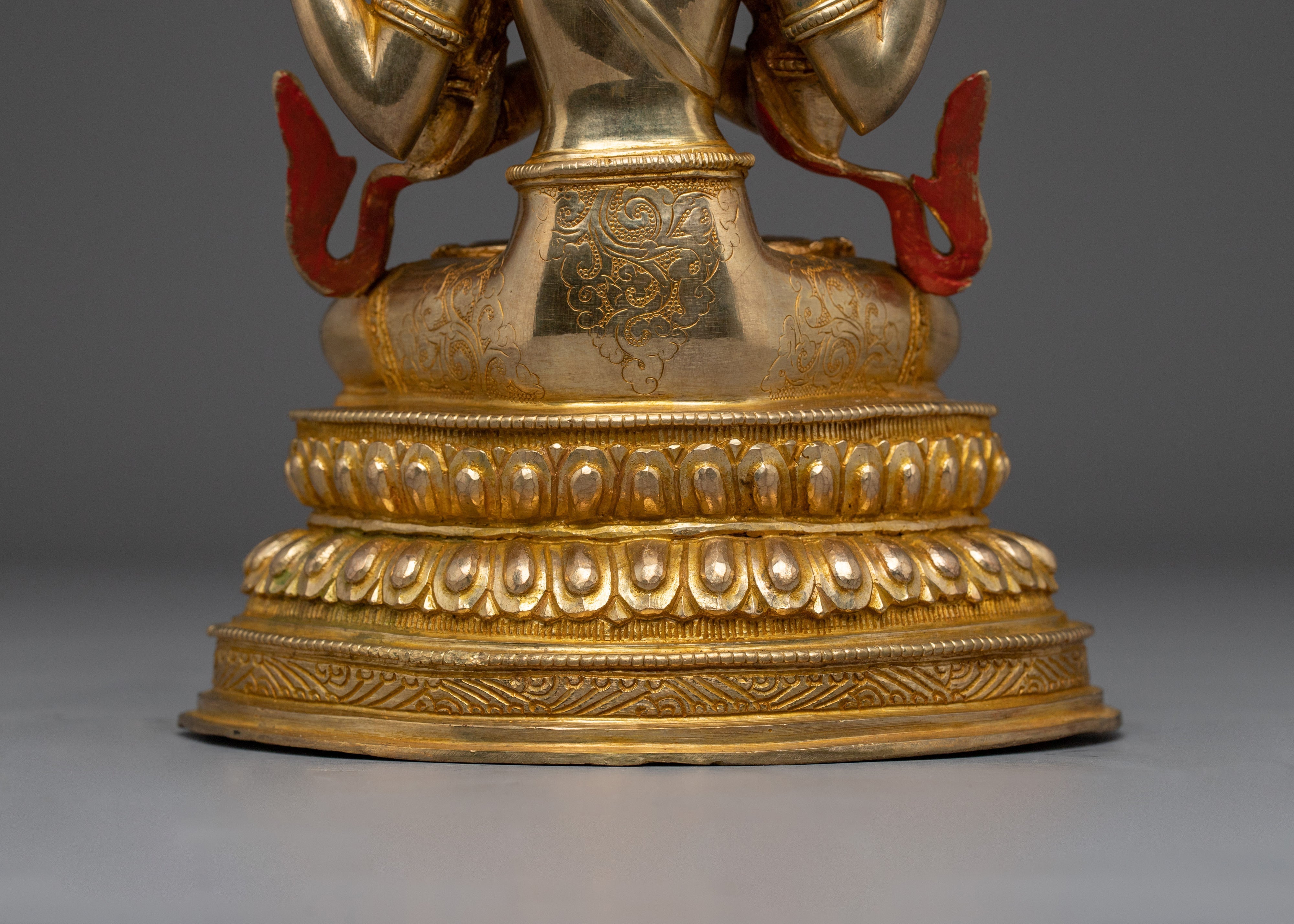 Divine Deity Chenrezig | Avalokiteshvara statue