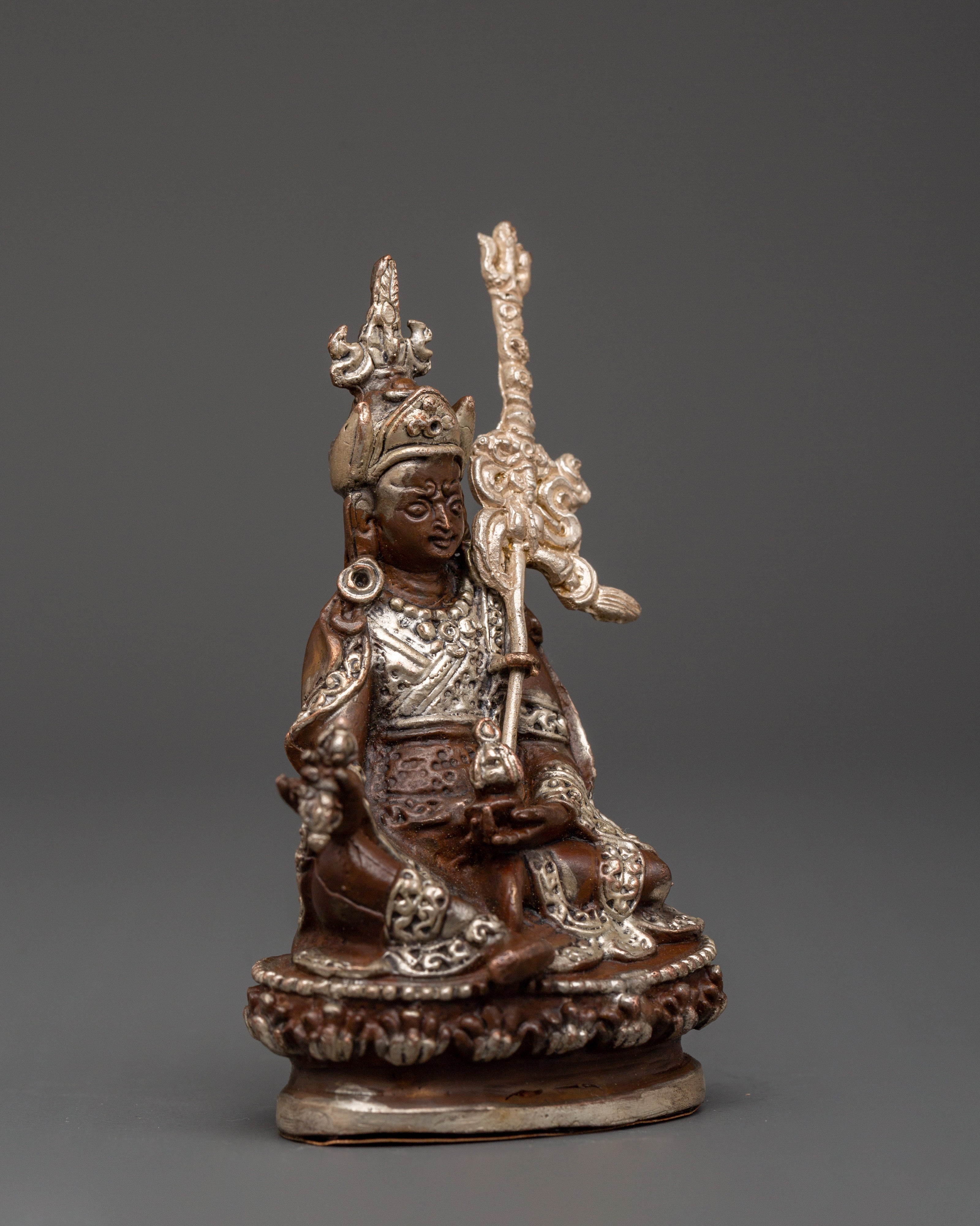 Guru Rinpoche Figurine | Spiritual Statue