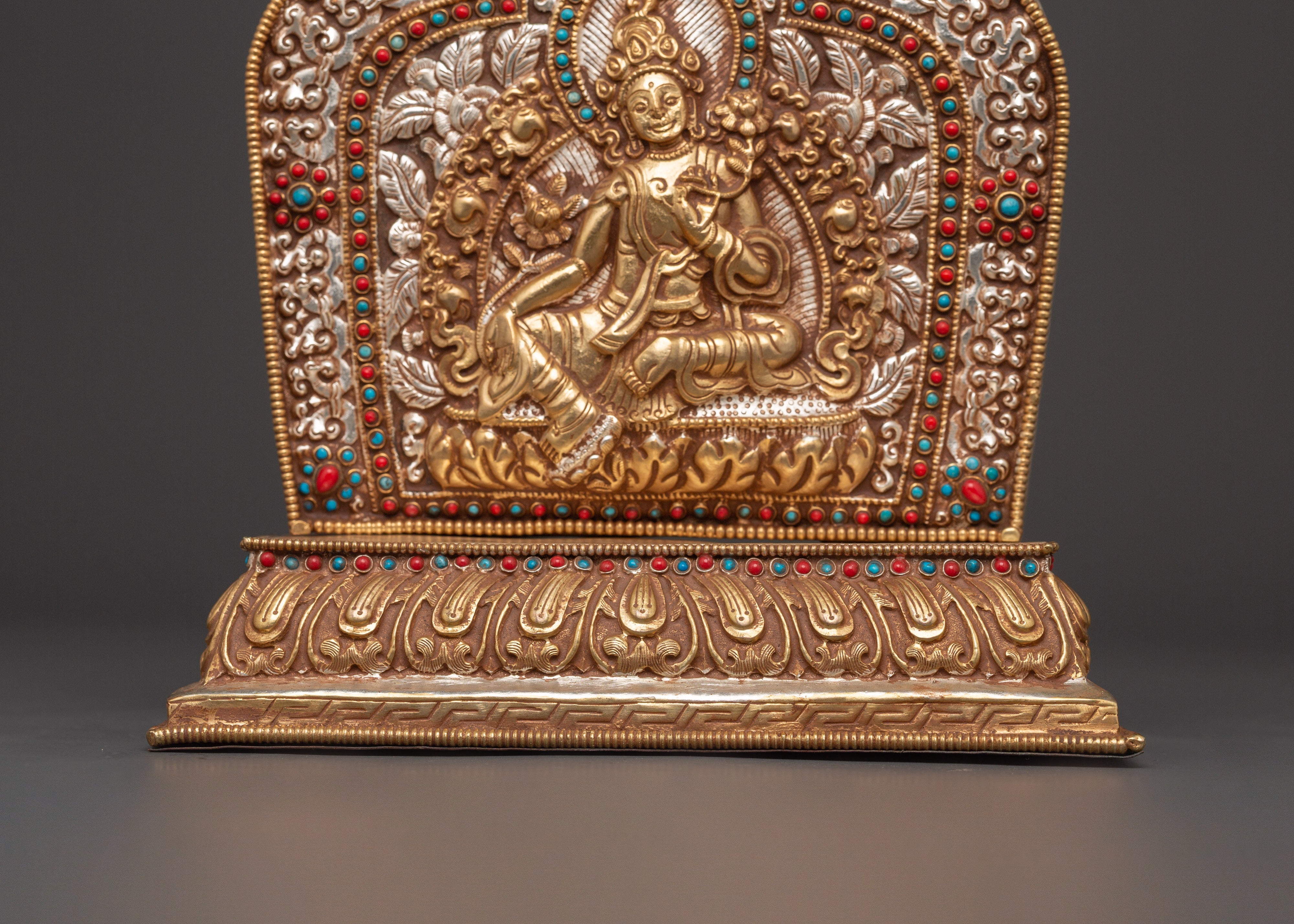 Tibetan Ghau Prayer Box Pendant | Buddhist Amulet Locket