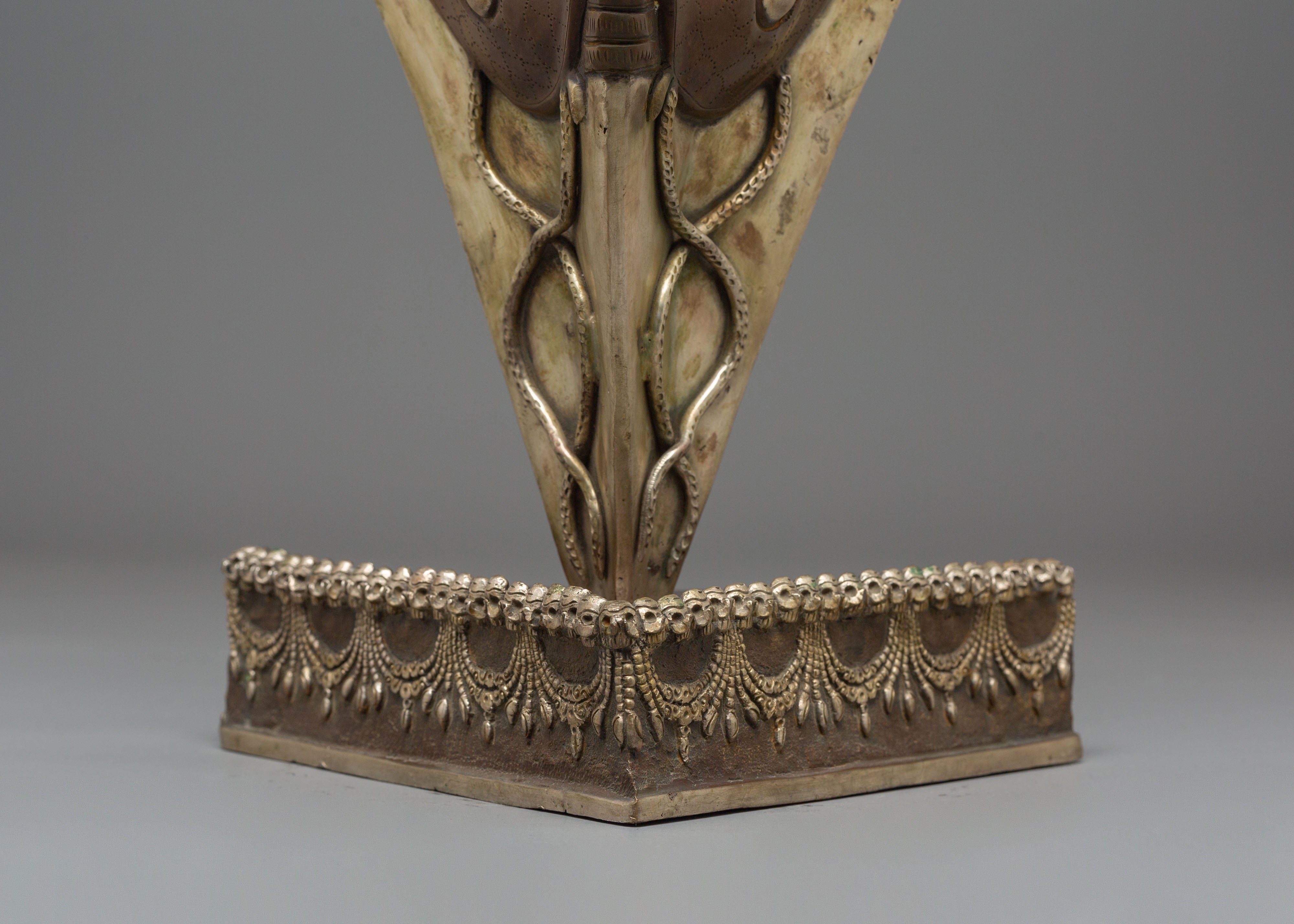 Sacred Phurba Meditation Tool | Tibetan Ritual Dagger with Vajra Designs