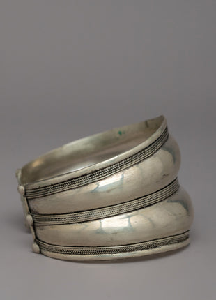 Two-Layer Bracelet | Tibetan Design for Spiritual Energy