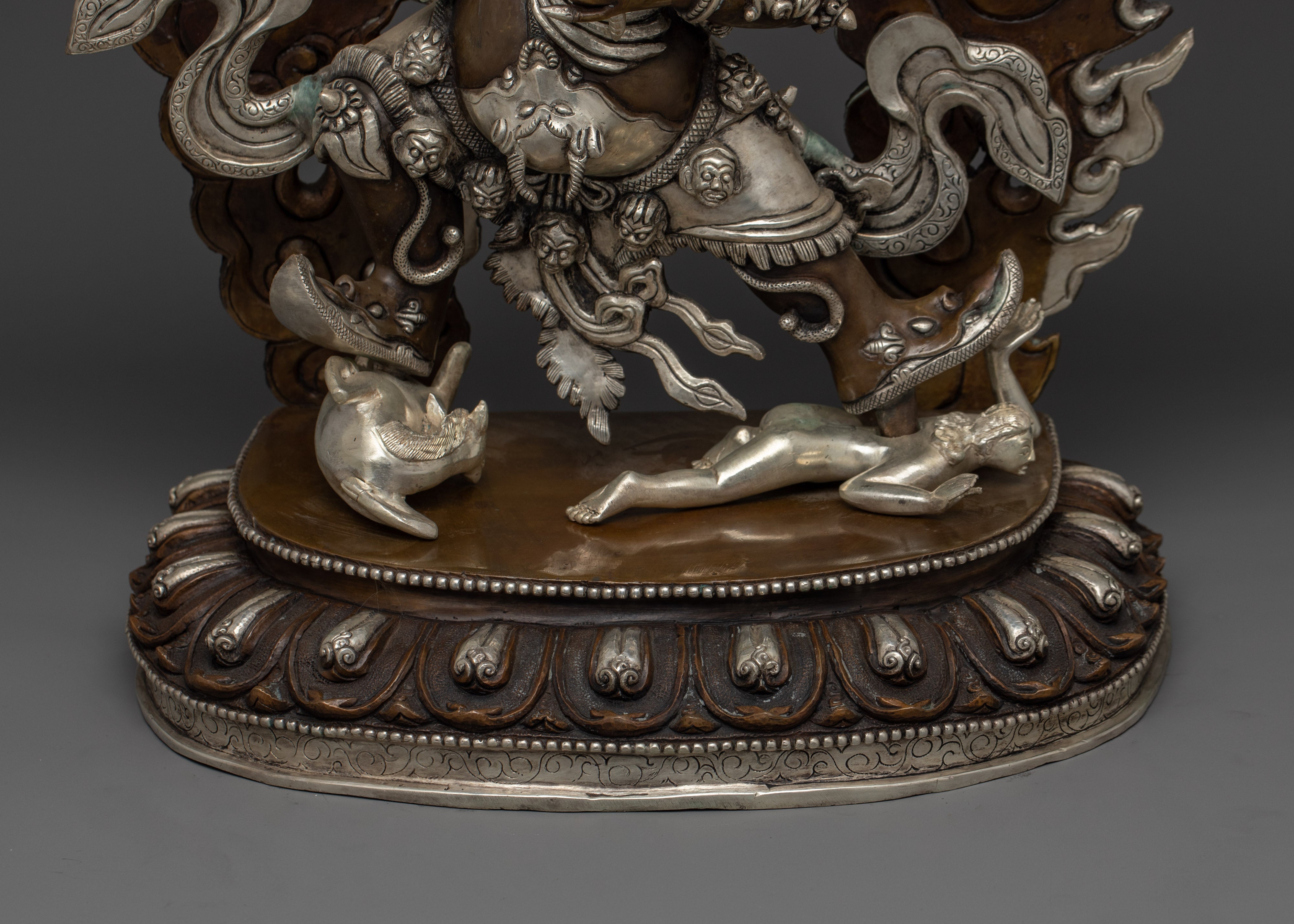 Handcrafted Silver-Plated Begtse Chen Statue | Protector Deity for Spiritual Harmony