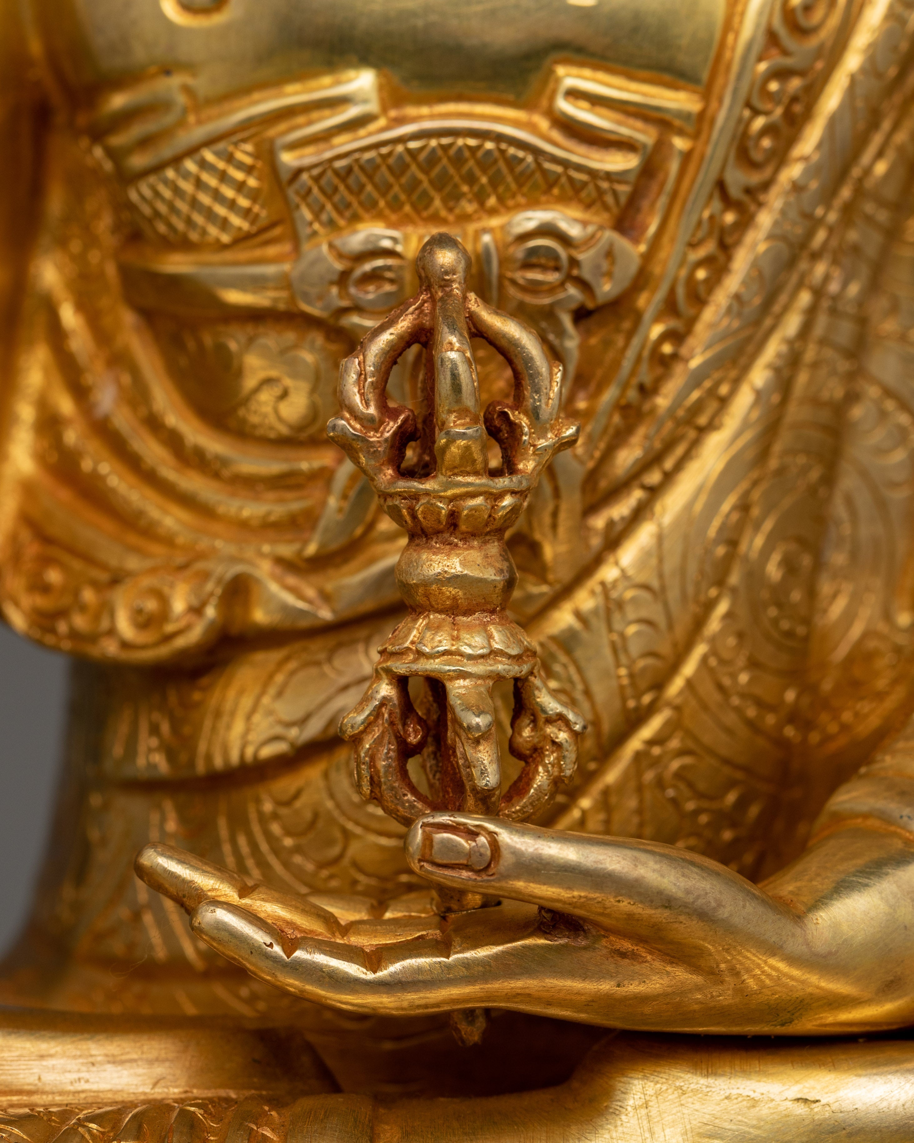 Mitrugpa Tibetan Buddhism Deity Statue | The Tibetan Deity of Immovable Wisdom