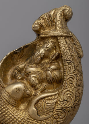 Conch Jai Ganesha Statue | Sacred Hindu Deity for Blessings and Prosperity