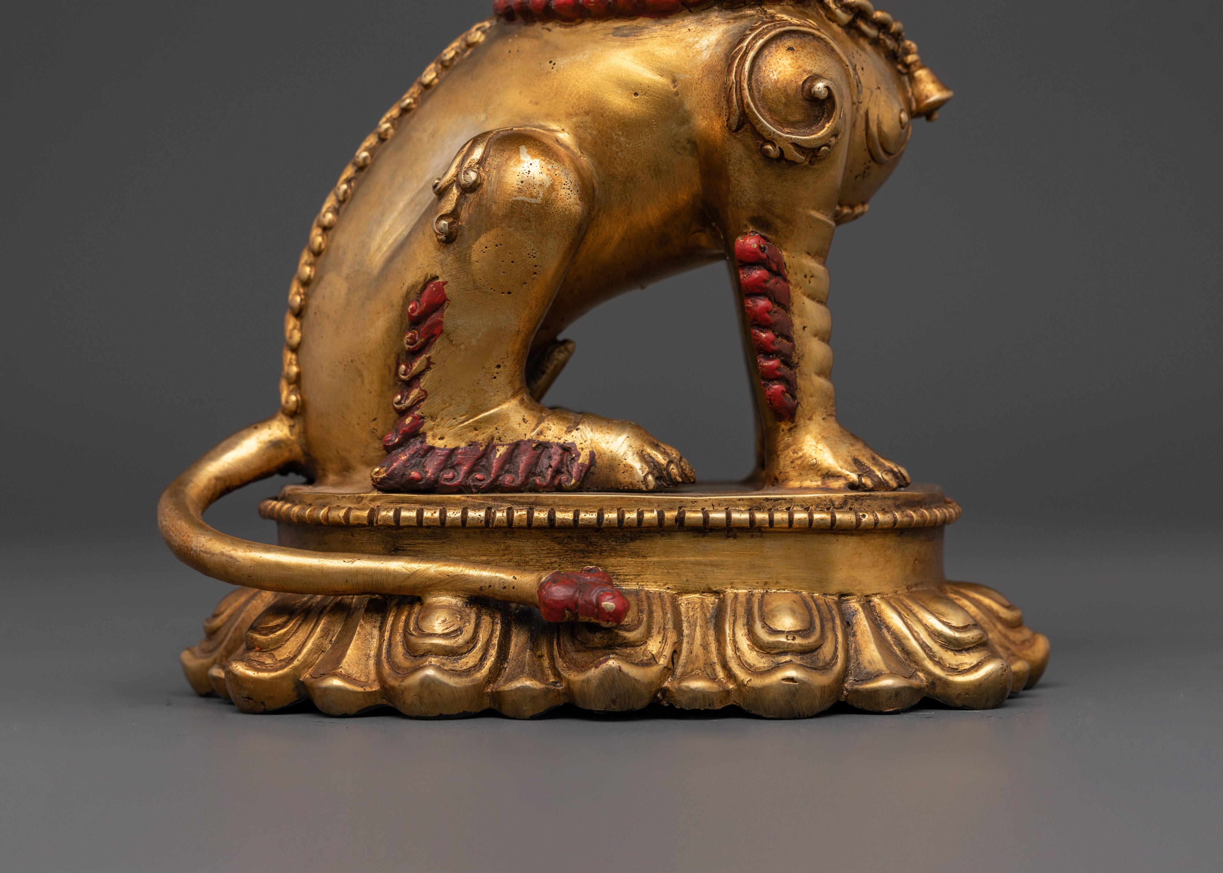Handcrafted Copper Lion Set | Perfect for Living Room