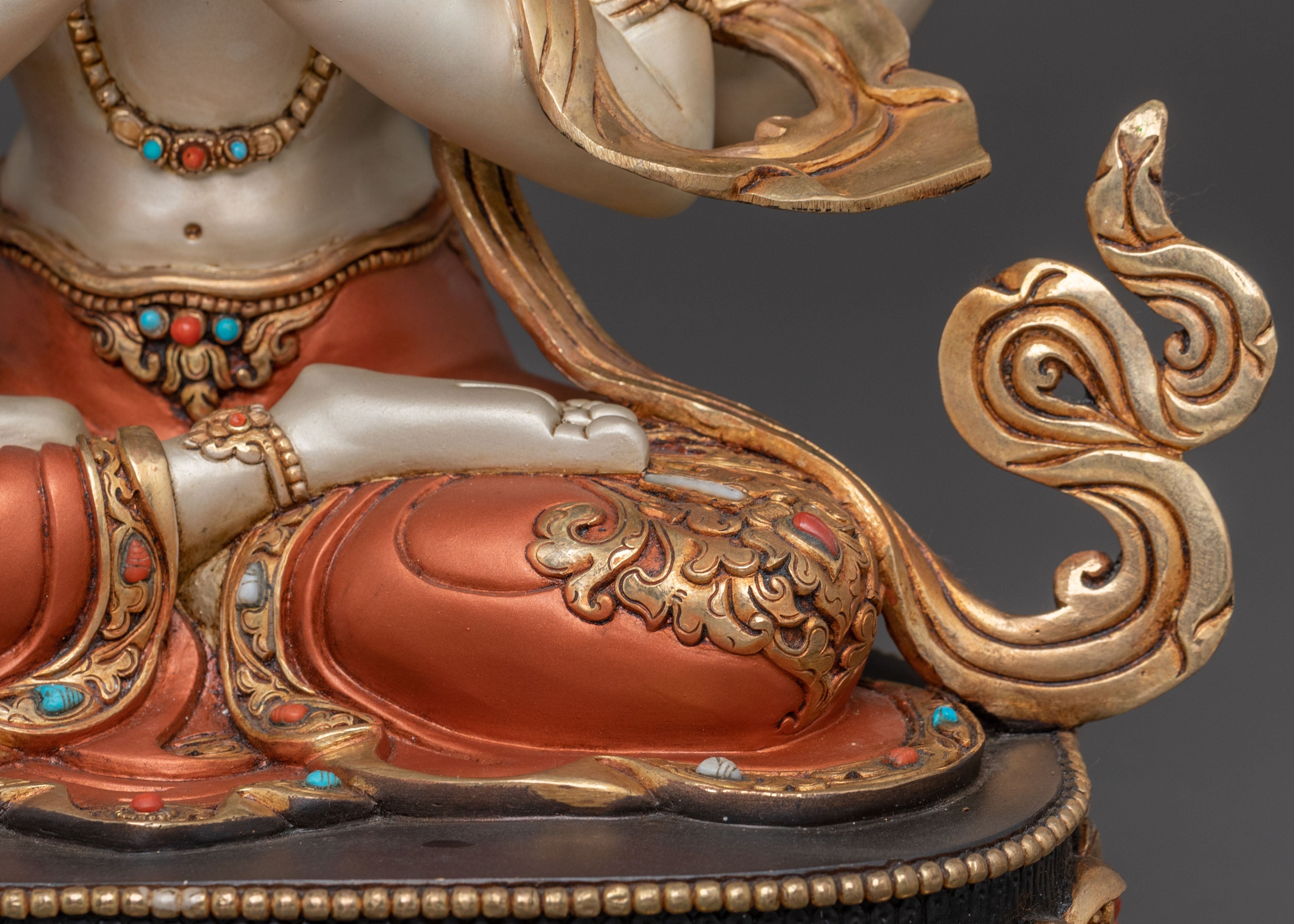 Chenrezig Avalokiteshvara Statue | Infinite Mercy, Compassion, and Spiritual Protection