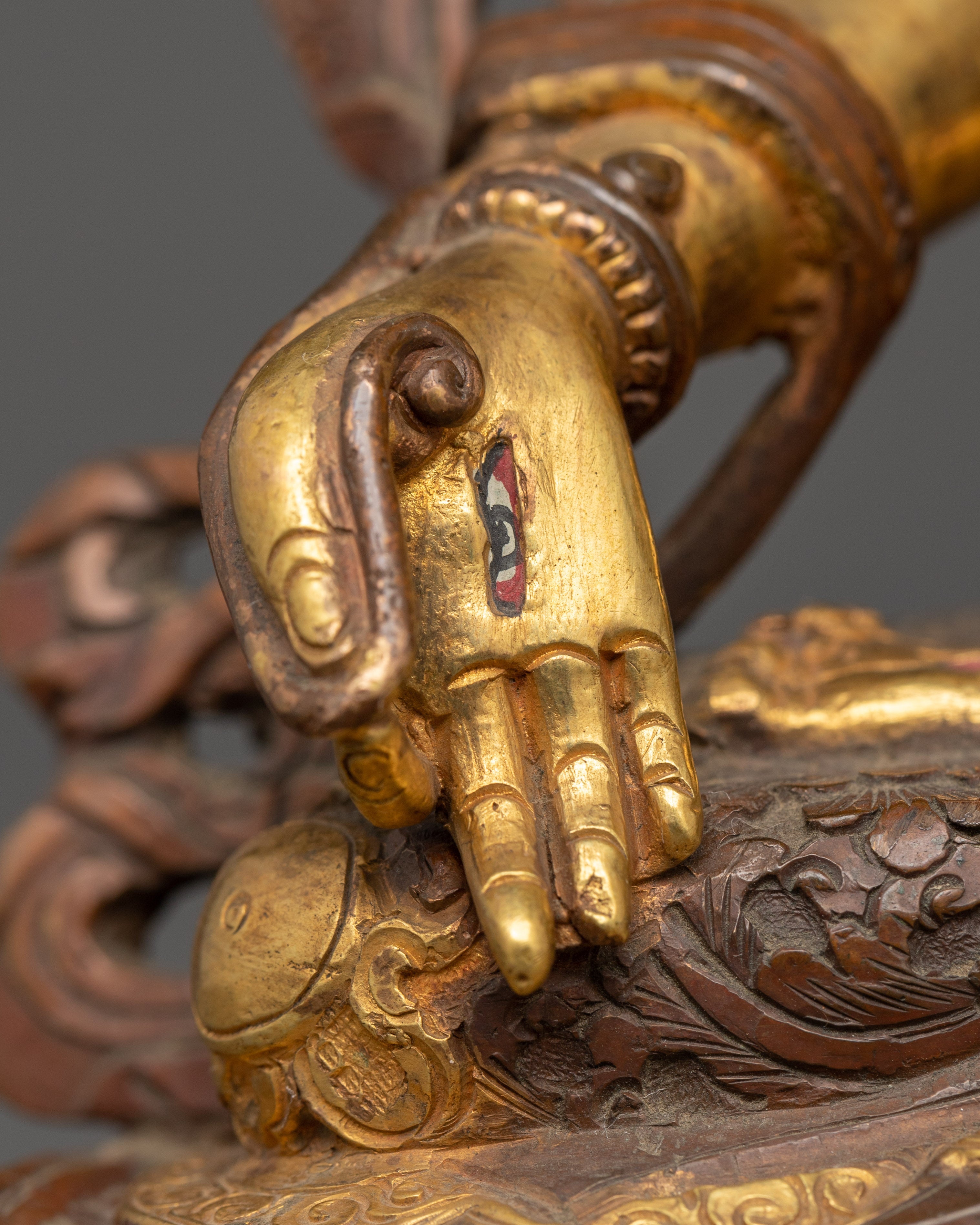 White Tara Statue with Seven Eyes | Buddhist Goddess of Healing and Longevity