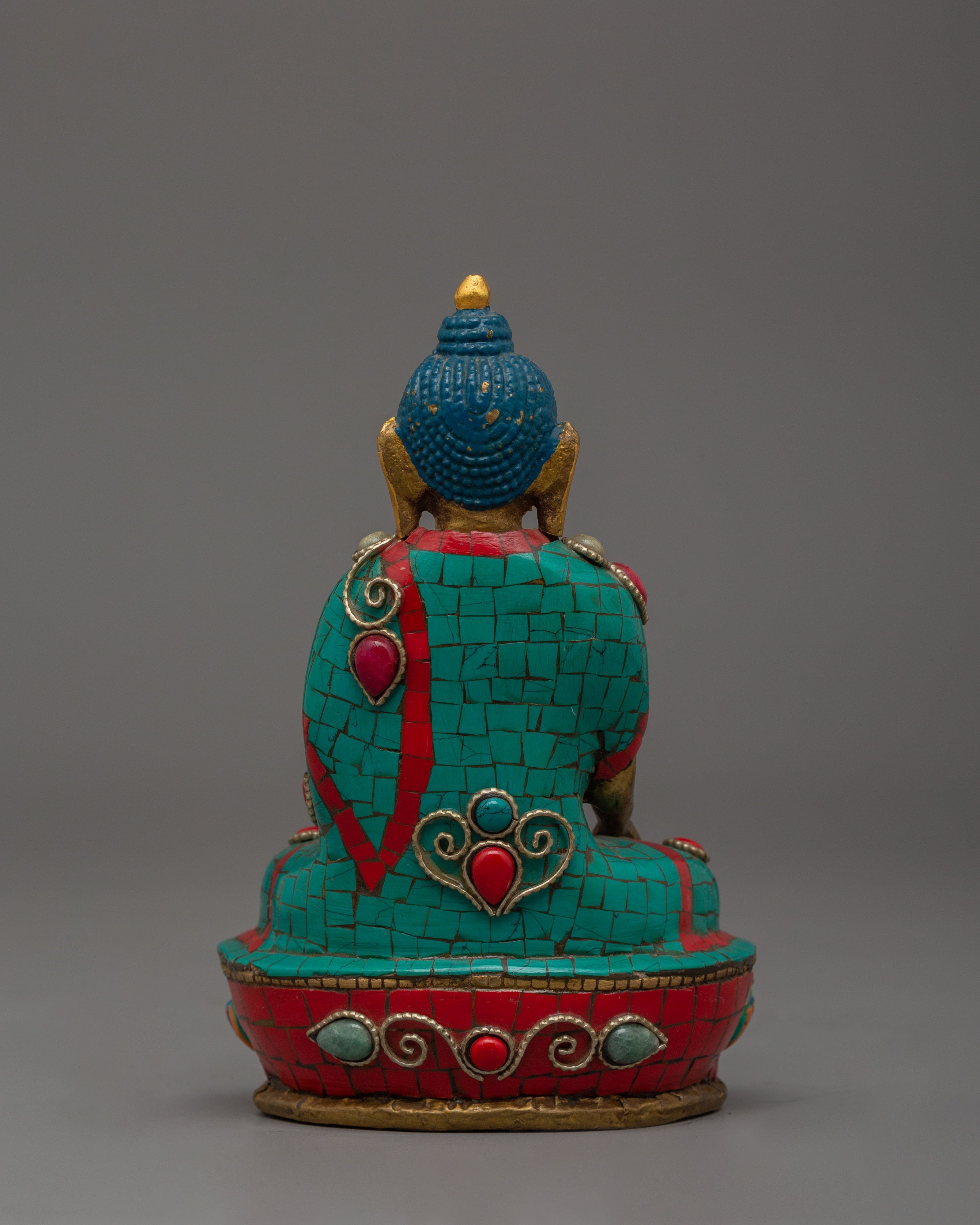 Tranquil Shakyamuni Buddha Statue | A Symbol of Enlightenment
