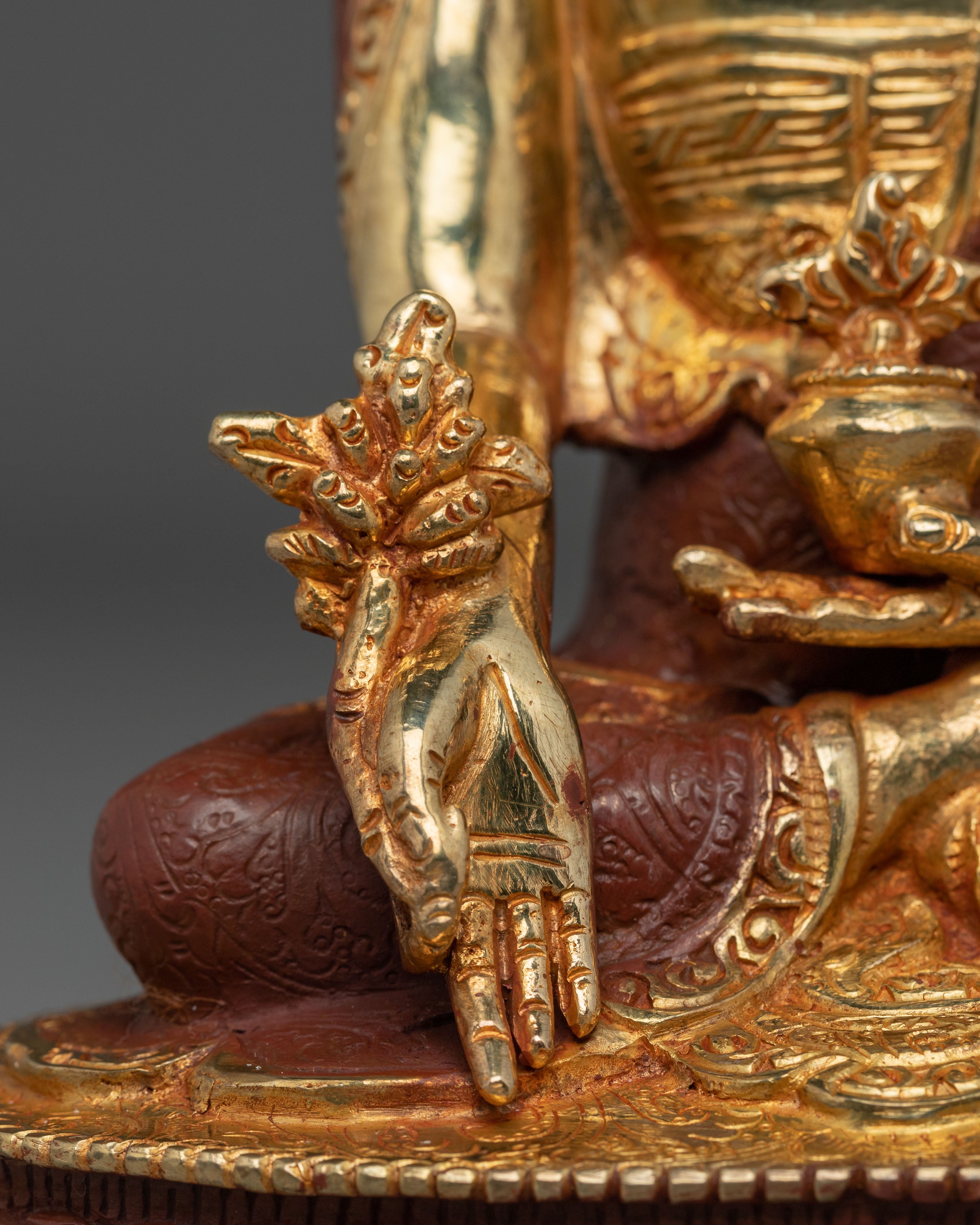 Golden Buddhist Healing Buddha Bhaisajyaguru Statue