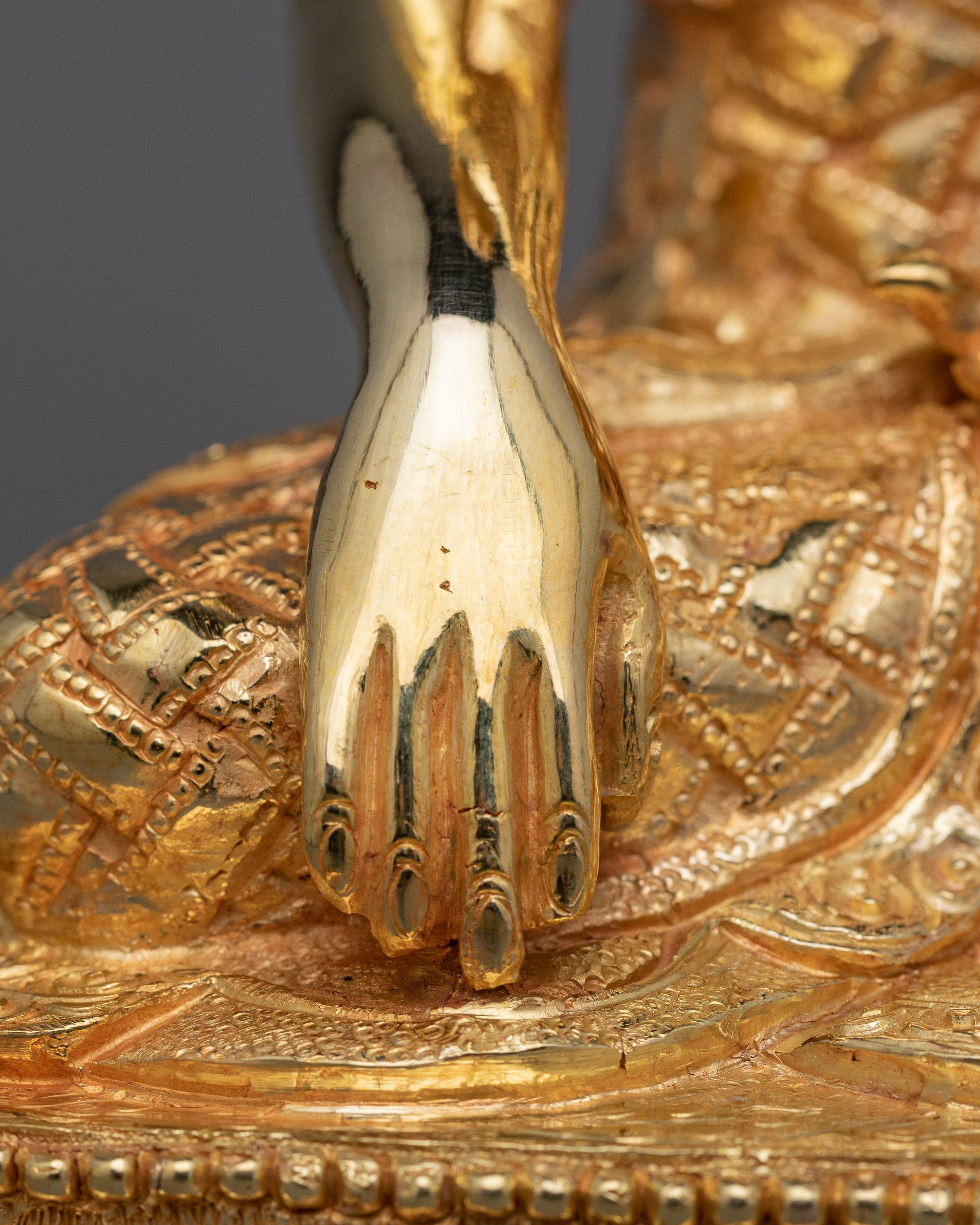 Nepalese Handmade Statue of Shakyamuni Buddha | 24k Gold Gilded