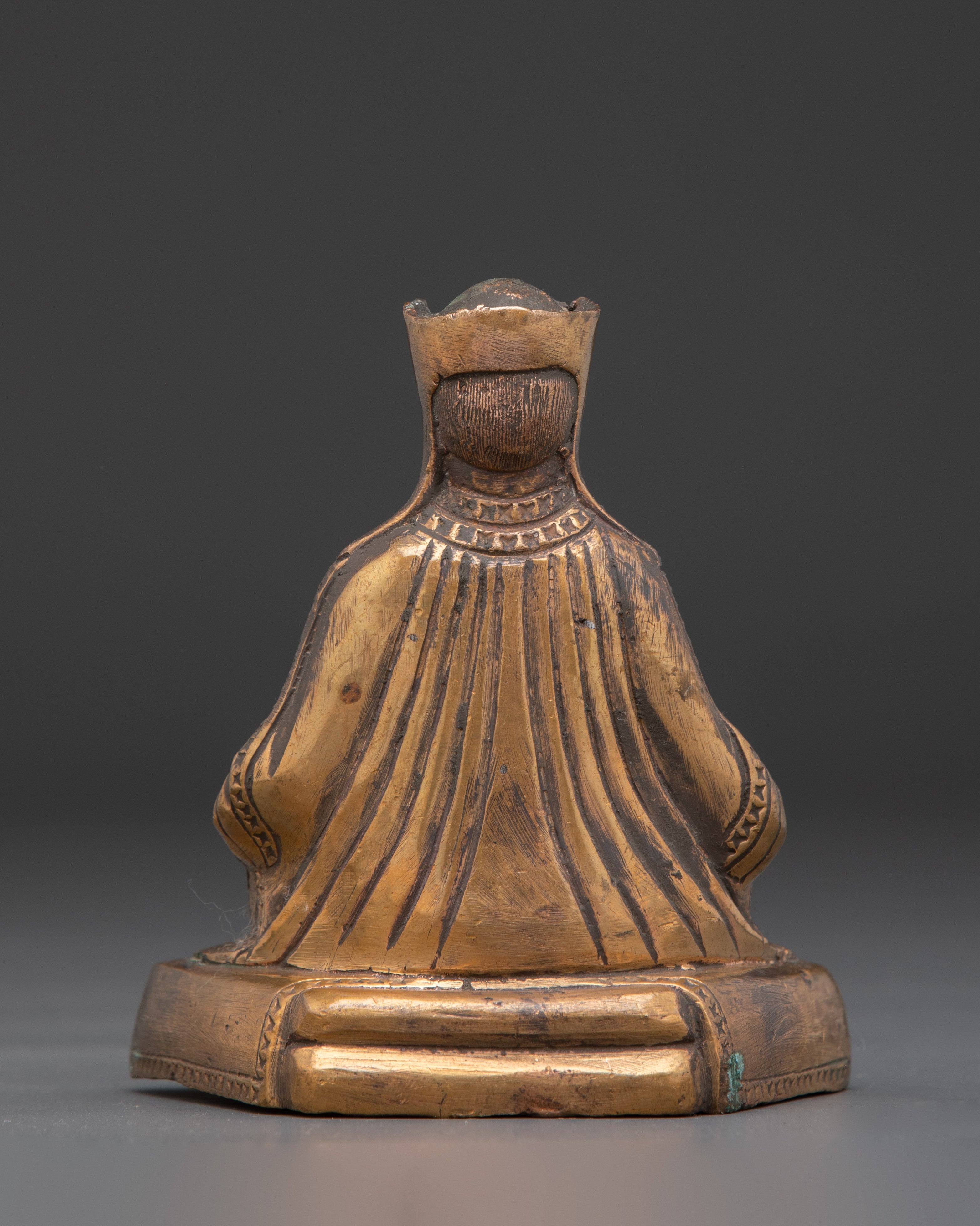 Spiritual Master Gompopa Statue | Tibetan Buddhist Art