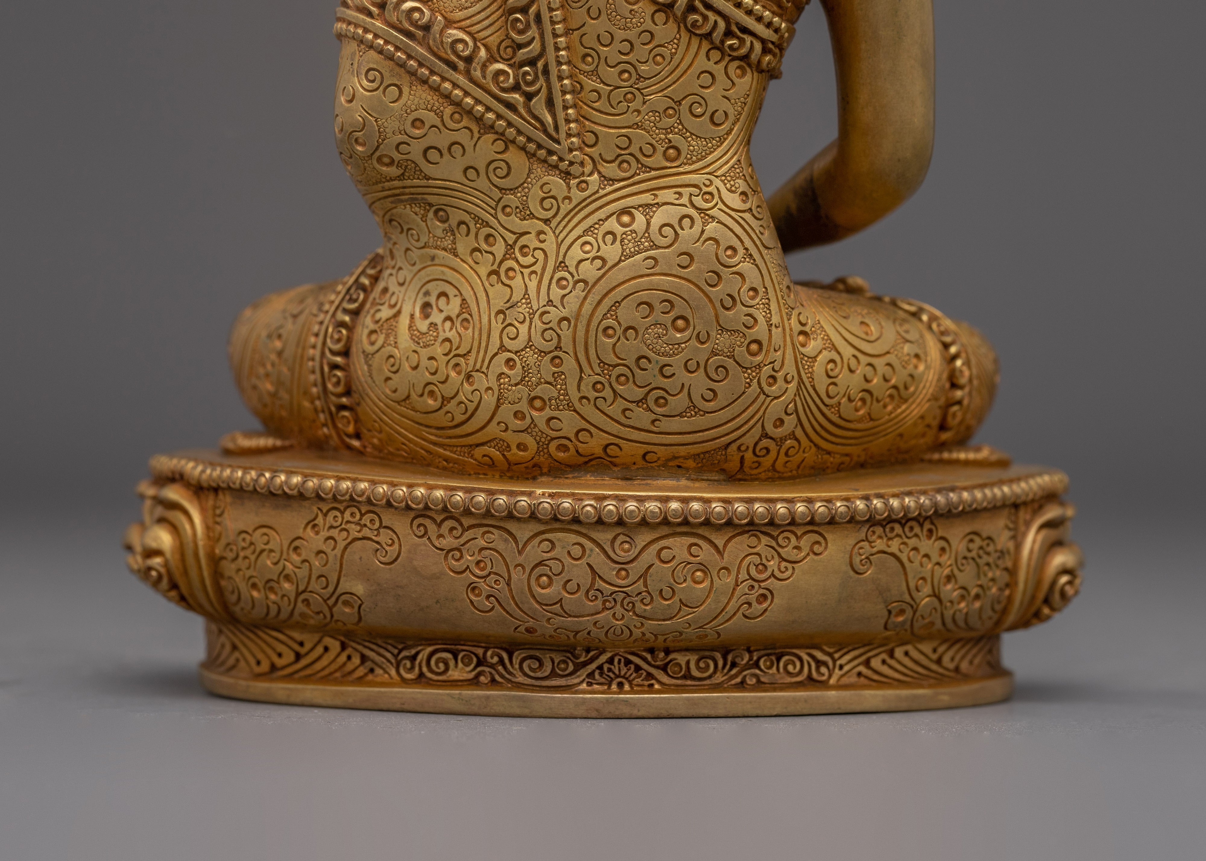Amitabha Buddha Statue for Meditation Spaces | Divine Buddha for Peace