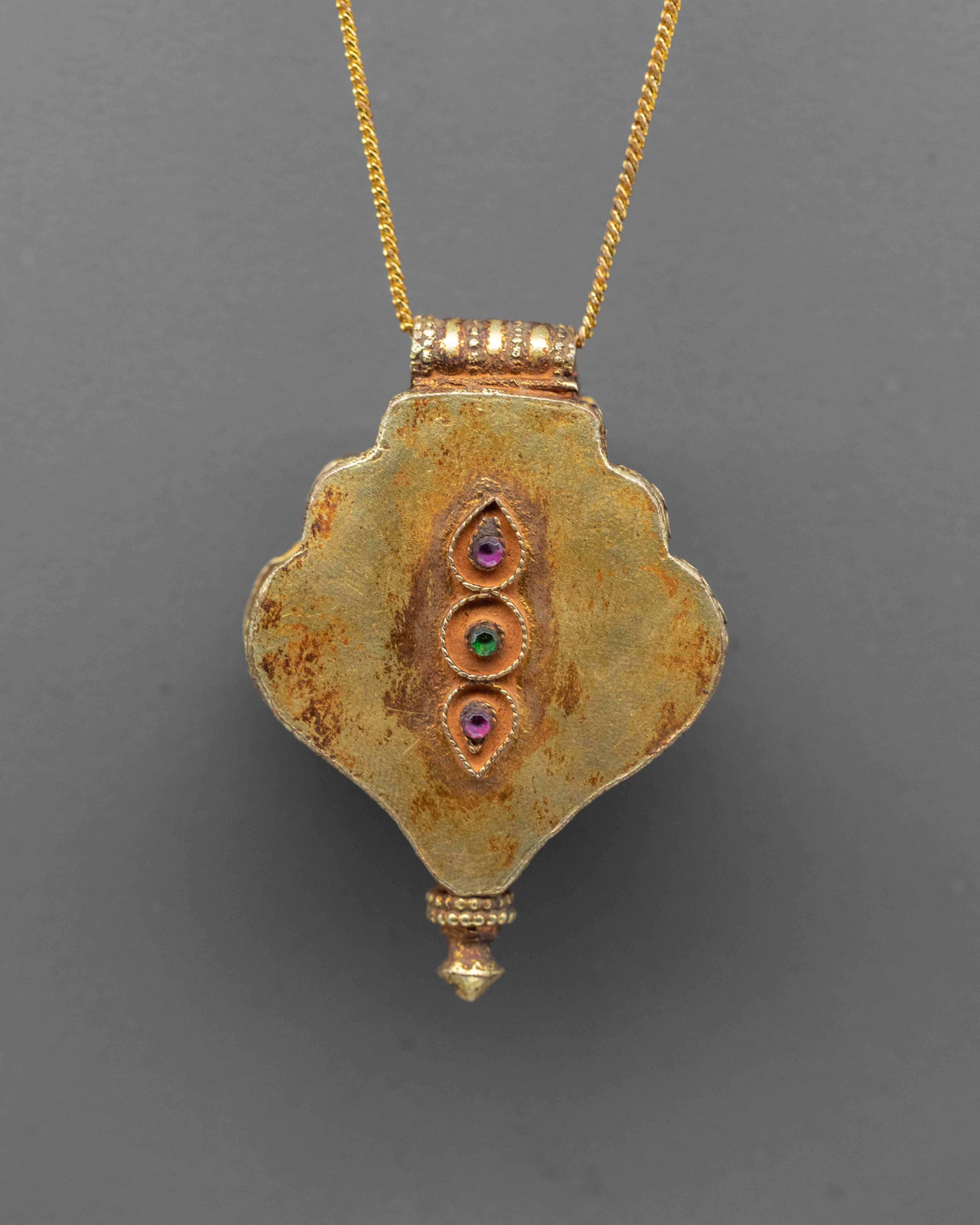 Spiritual Protection Ghau Box Locket | Buddhist Locket