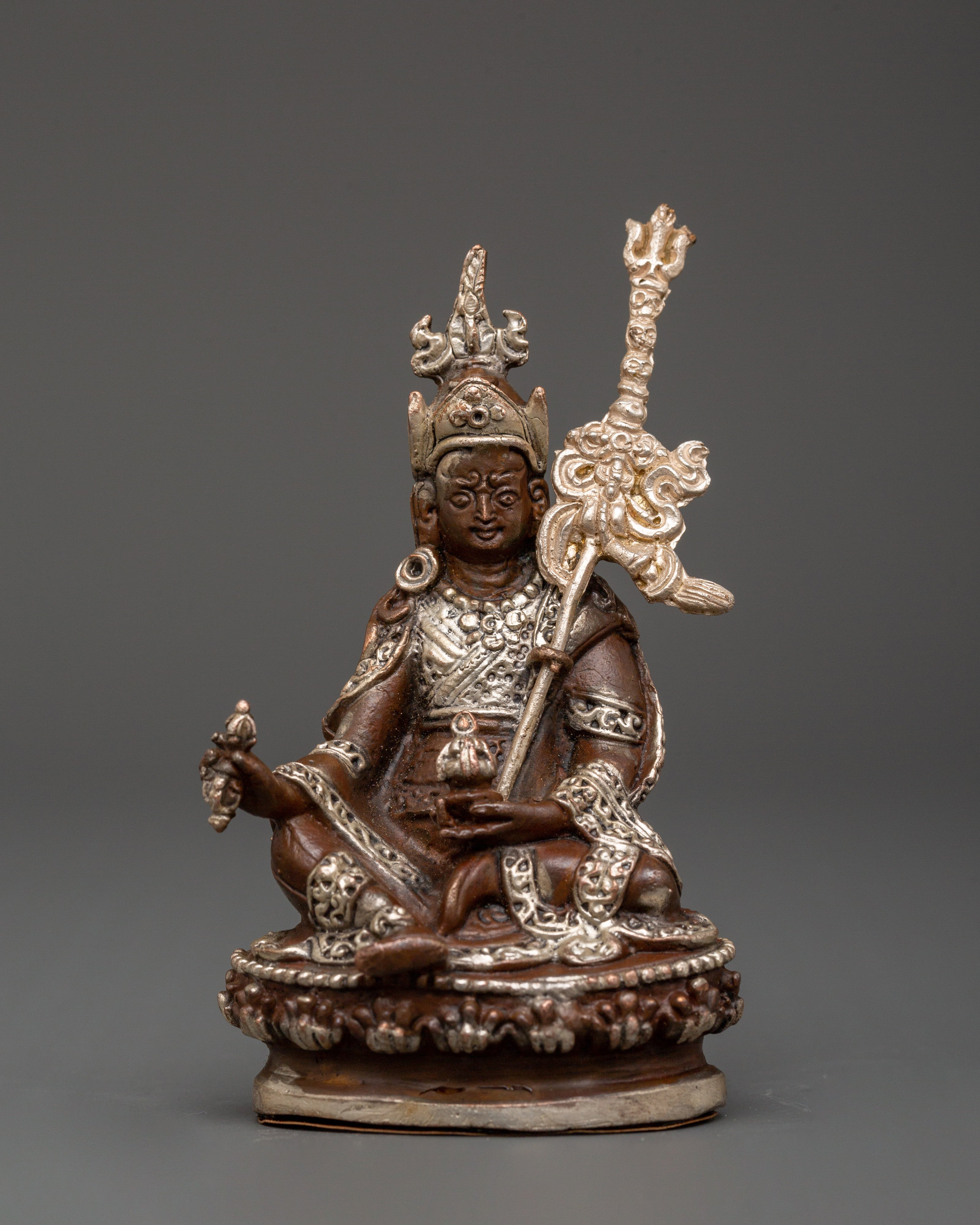 Guru Rinpoche Figurine | Spiritual Statue