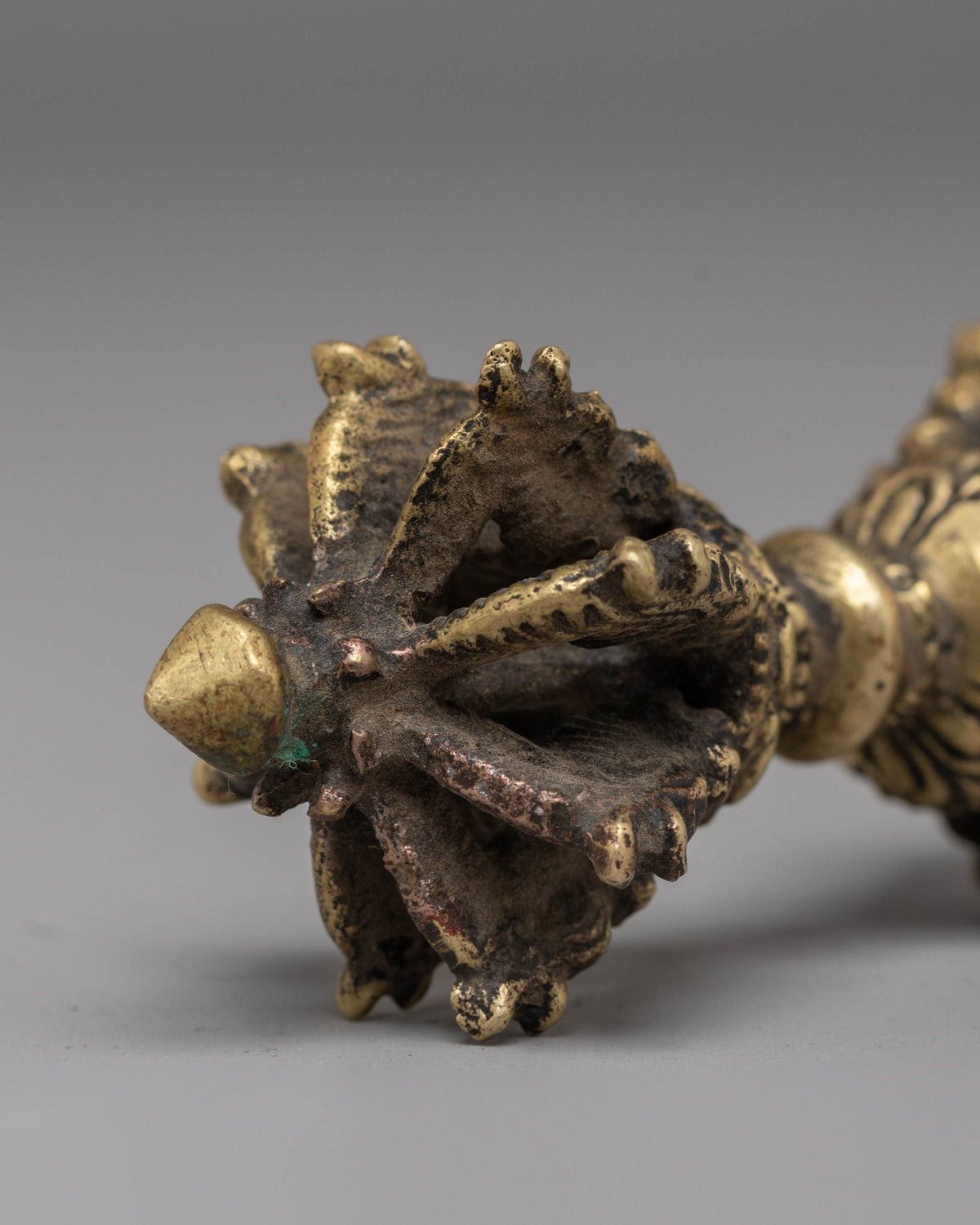 Buddhist Vajra Ritual Object | Antique Finish Dorje