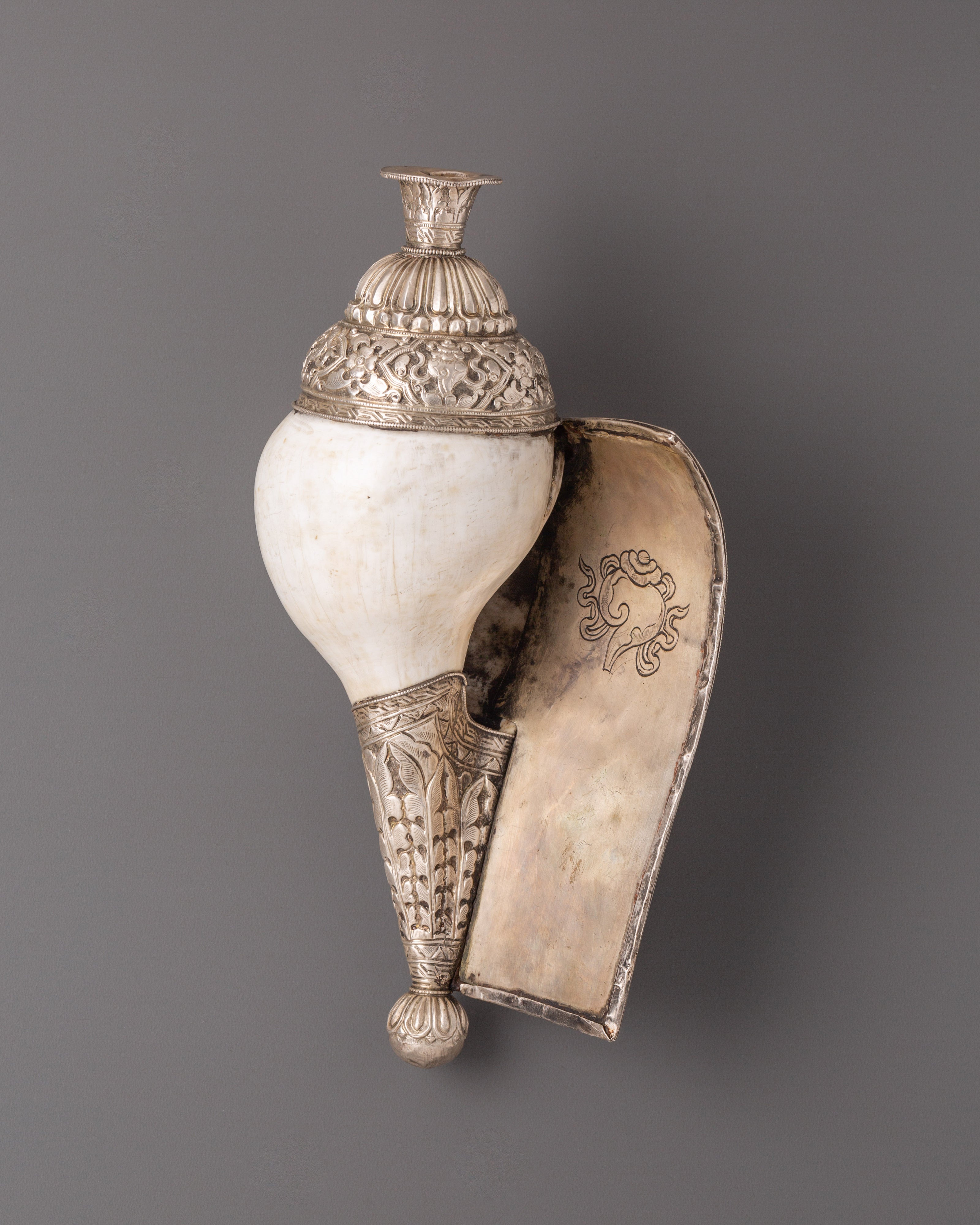 Sacred Tibetan Conch | Spiritual Tool for Meditation & Rituals