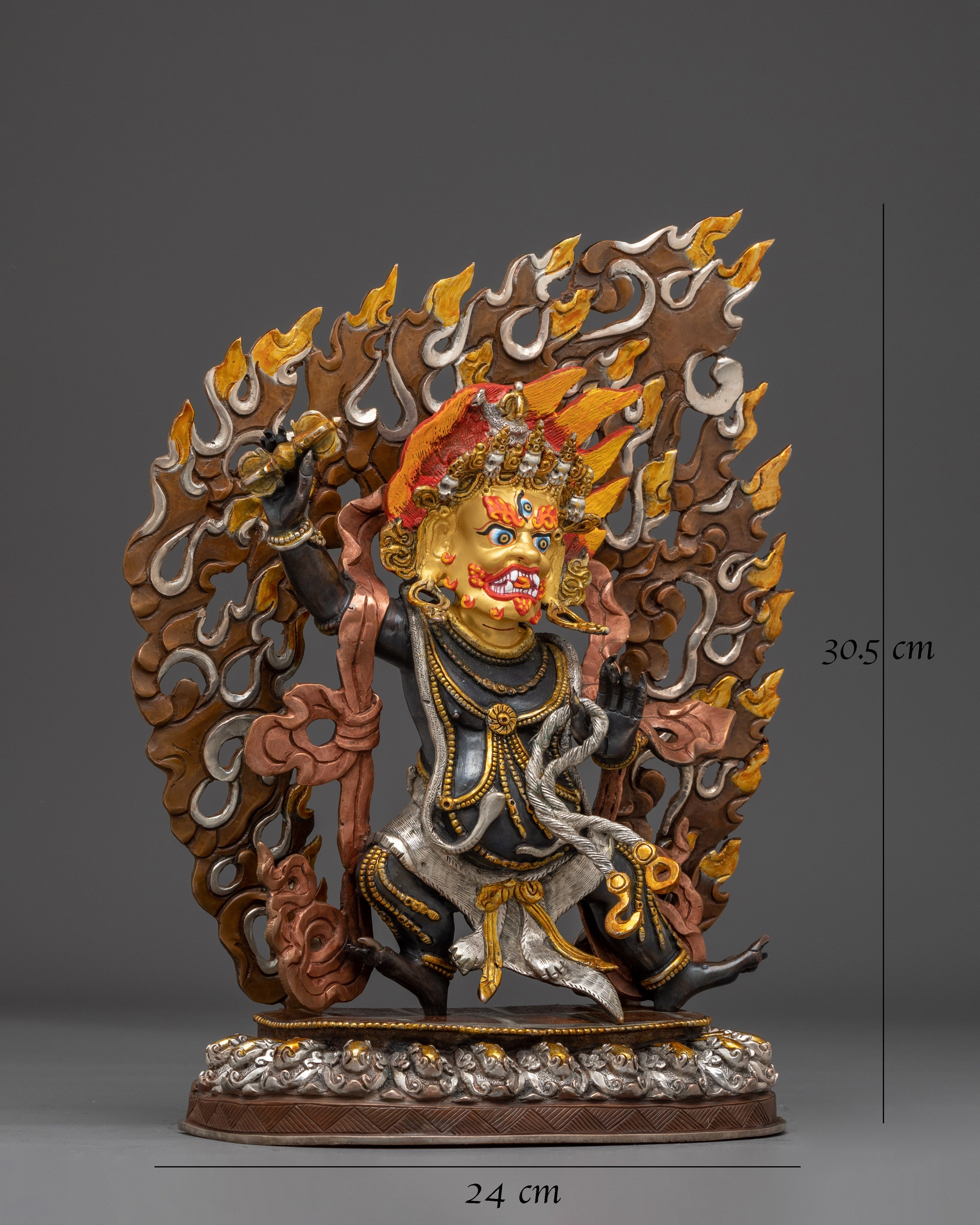 buddhist-protector-vajrapani-statue