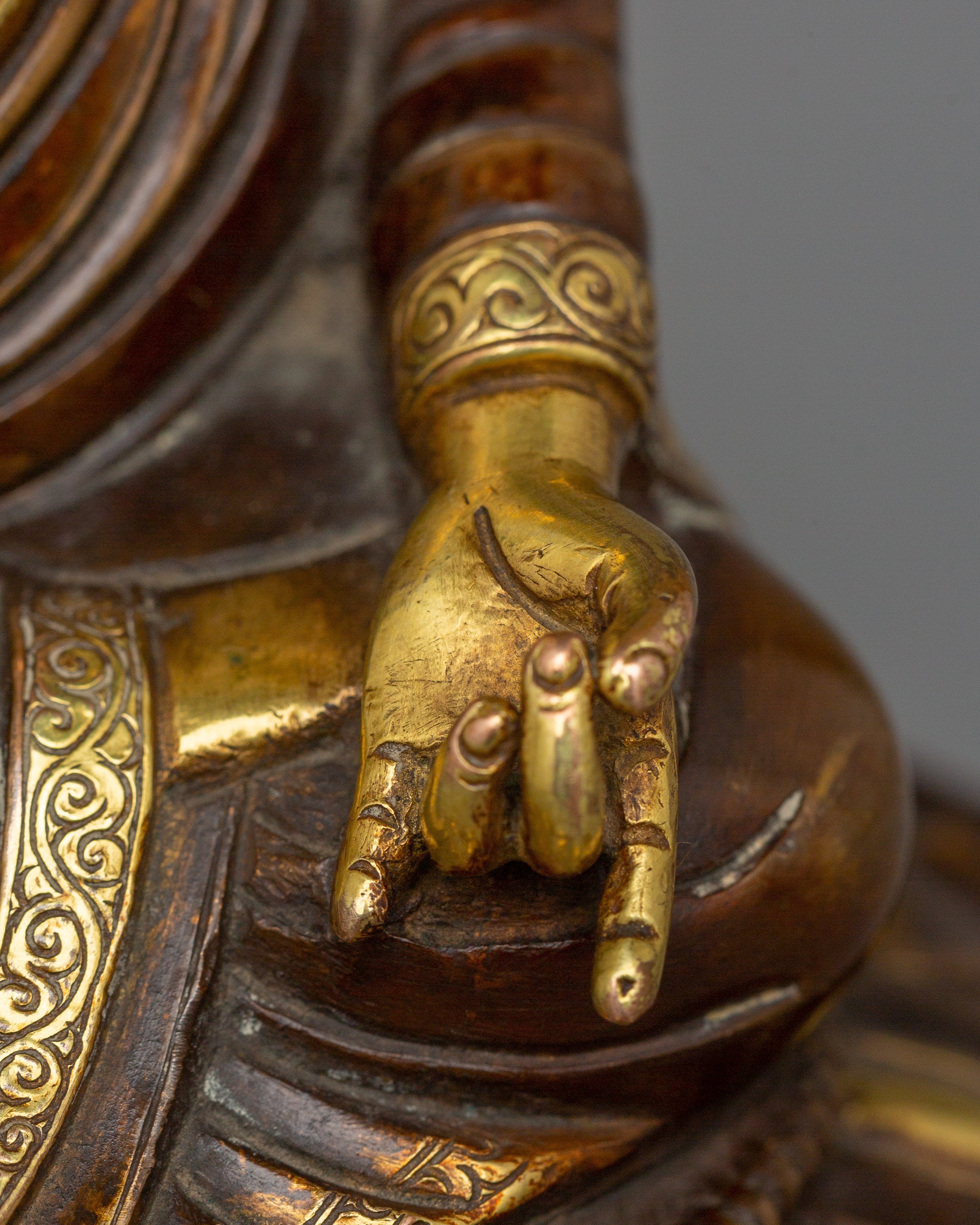Japanese Buddha Figurine with Antique Finish | Shaka Nyorai Statue
