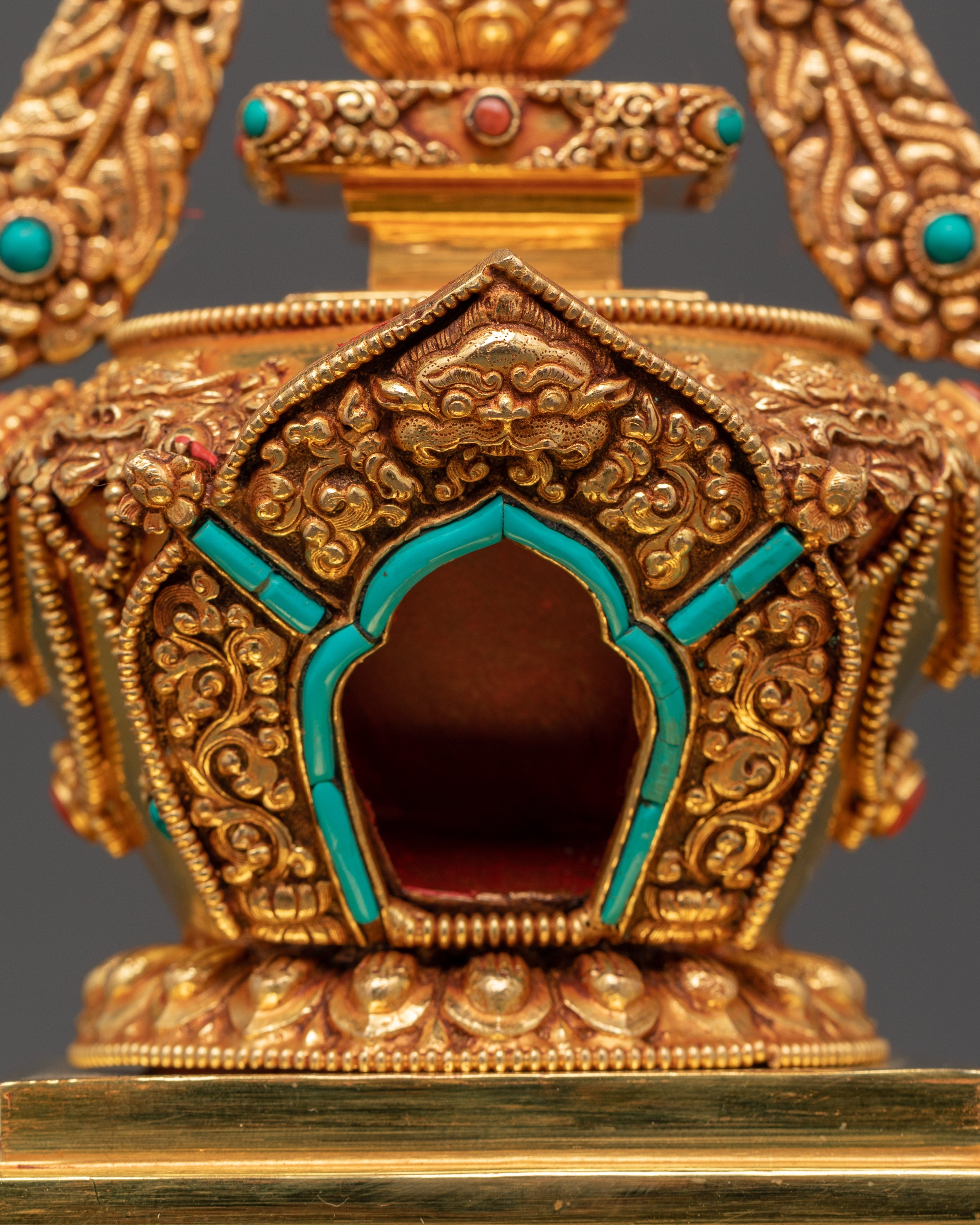 Buddhist Shrine Statue in Copper | Symbol of Enlightenment and Protection