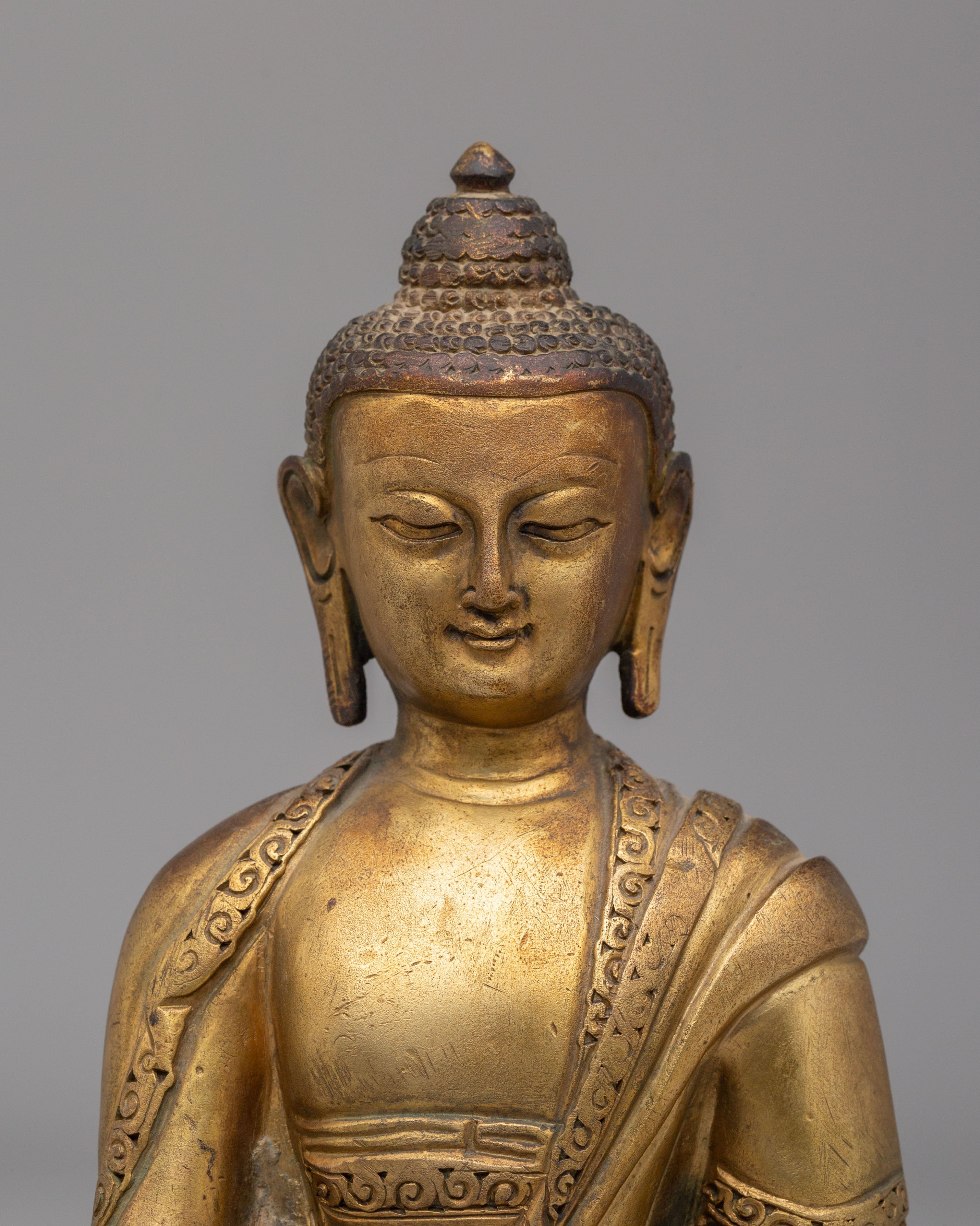 Historic Sage Shakyamuni Buddha Statue | Symbol of Enlightenment and Wisdom