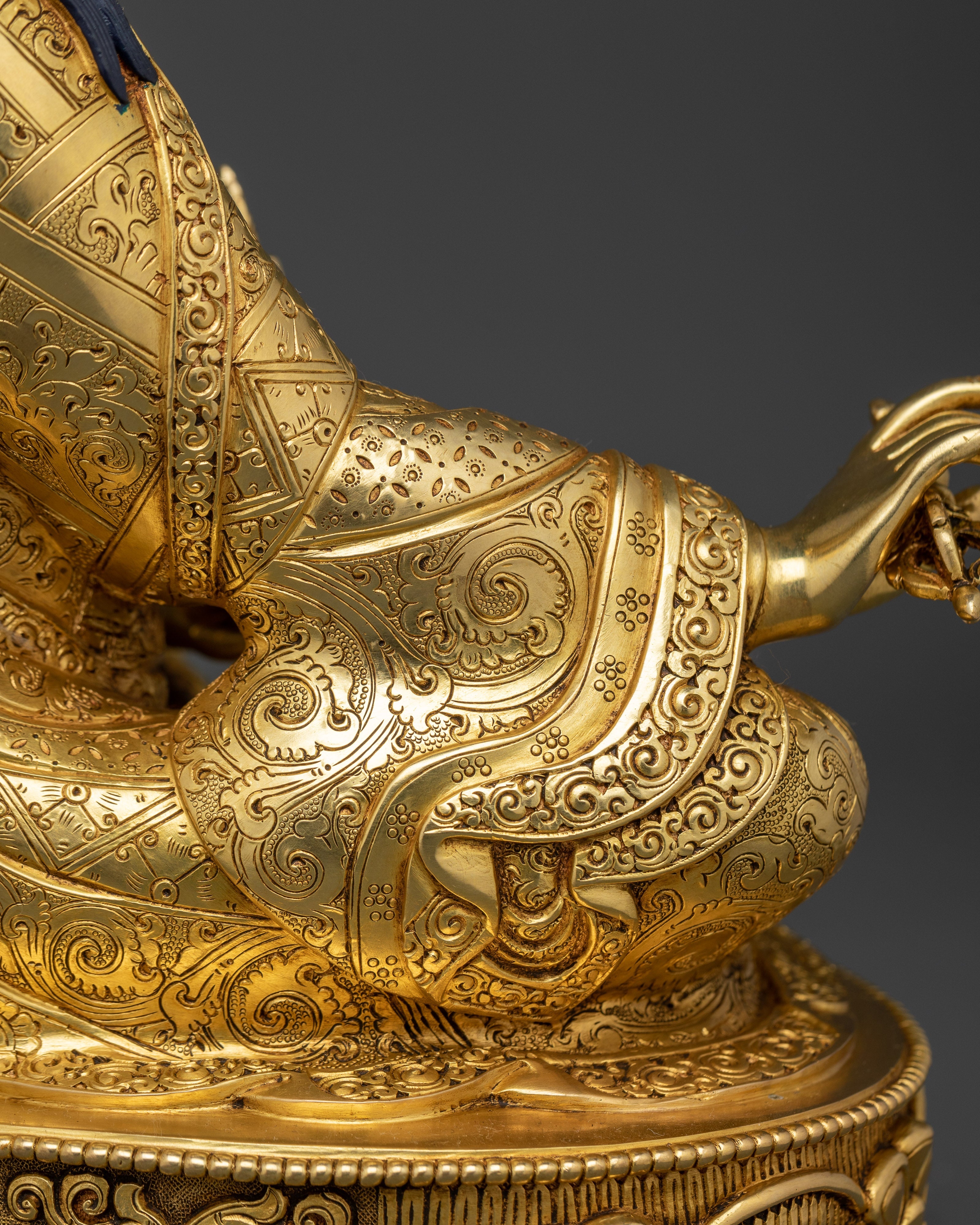 Budh Guru Rinpoche Statue | 24K Gold Gilded Copper Sculpture