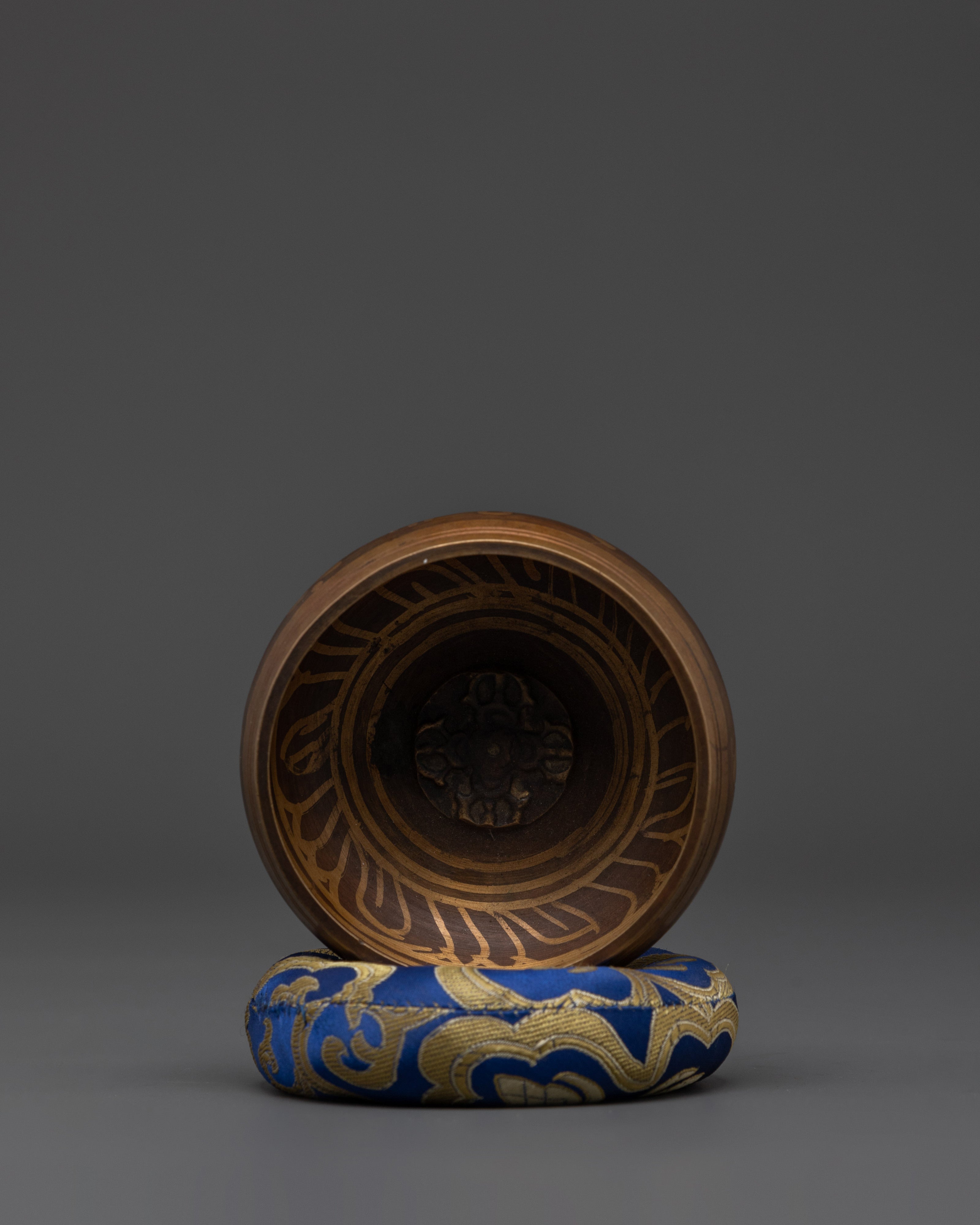 Handcrafted Himalayan Singing Bowl | Healing Vibration Bowl