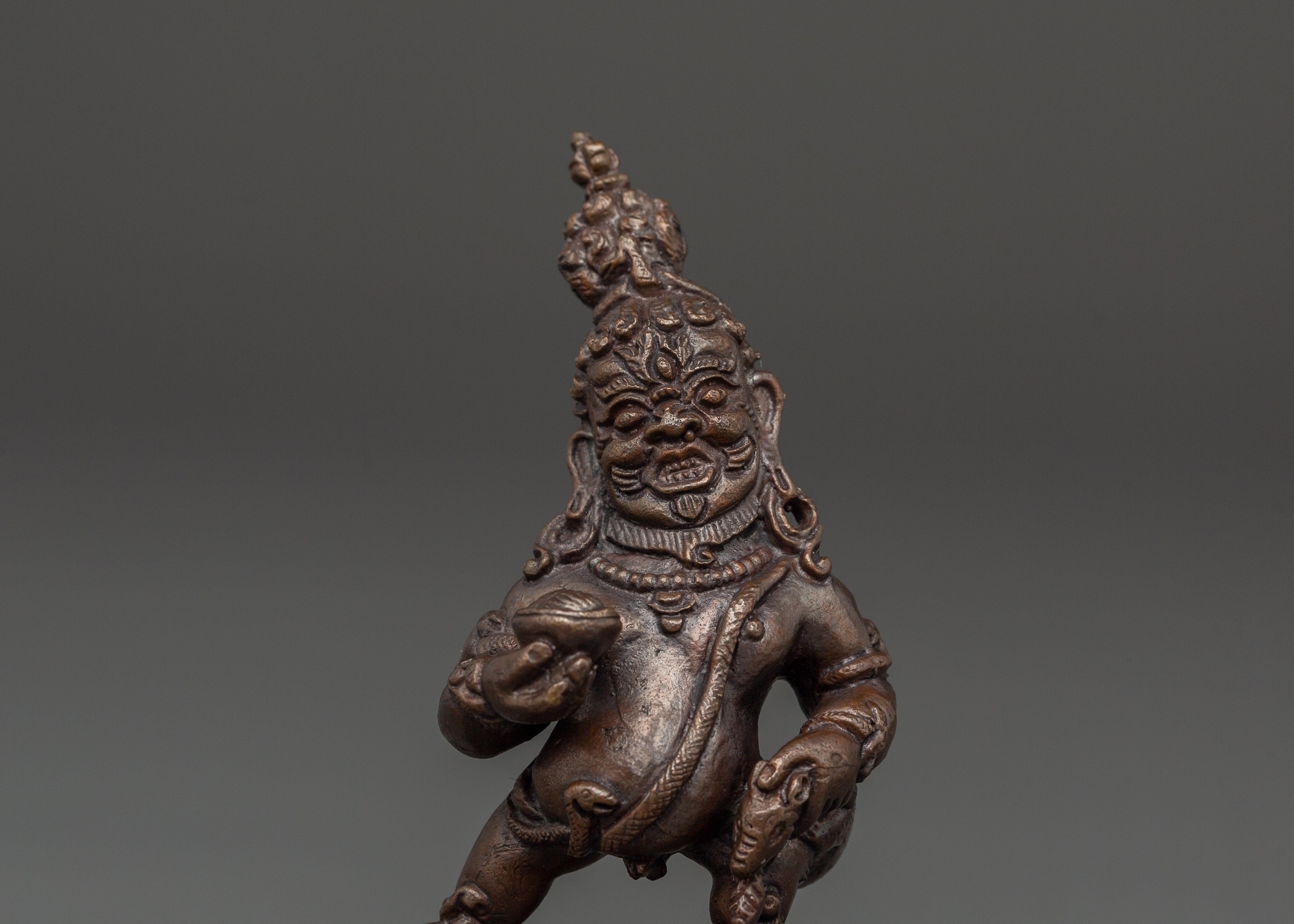 Statue of Black Dzambhala | Tibetan Wealth Deity