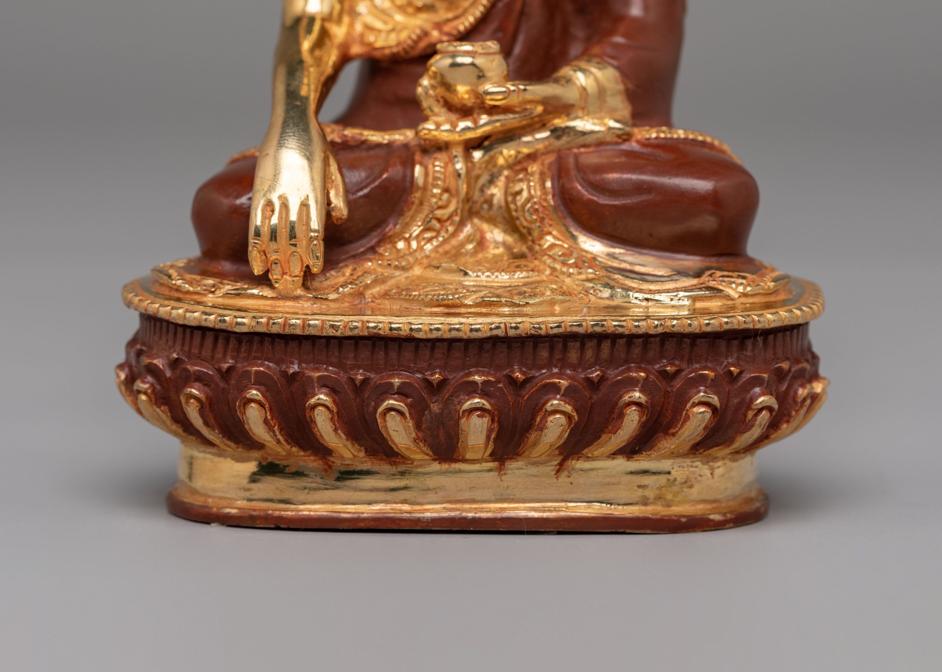 Shakyamuni Buddha Sculpture for Meditation | Symbol of Enlightenment & Peace