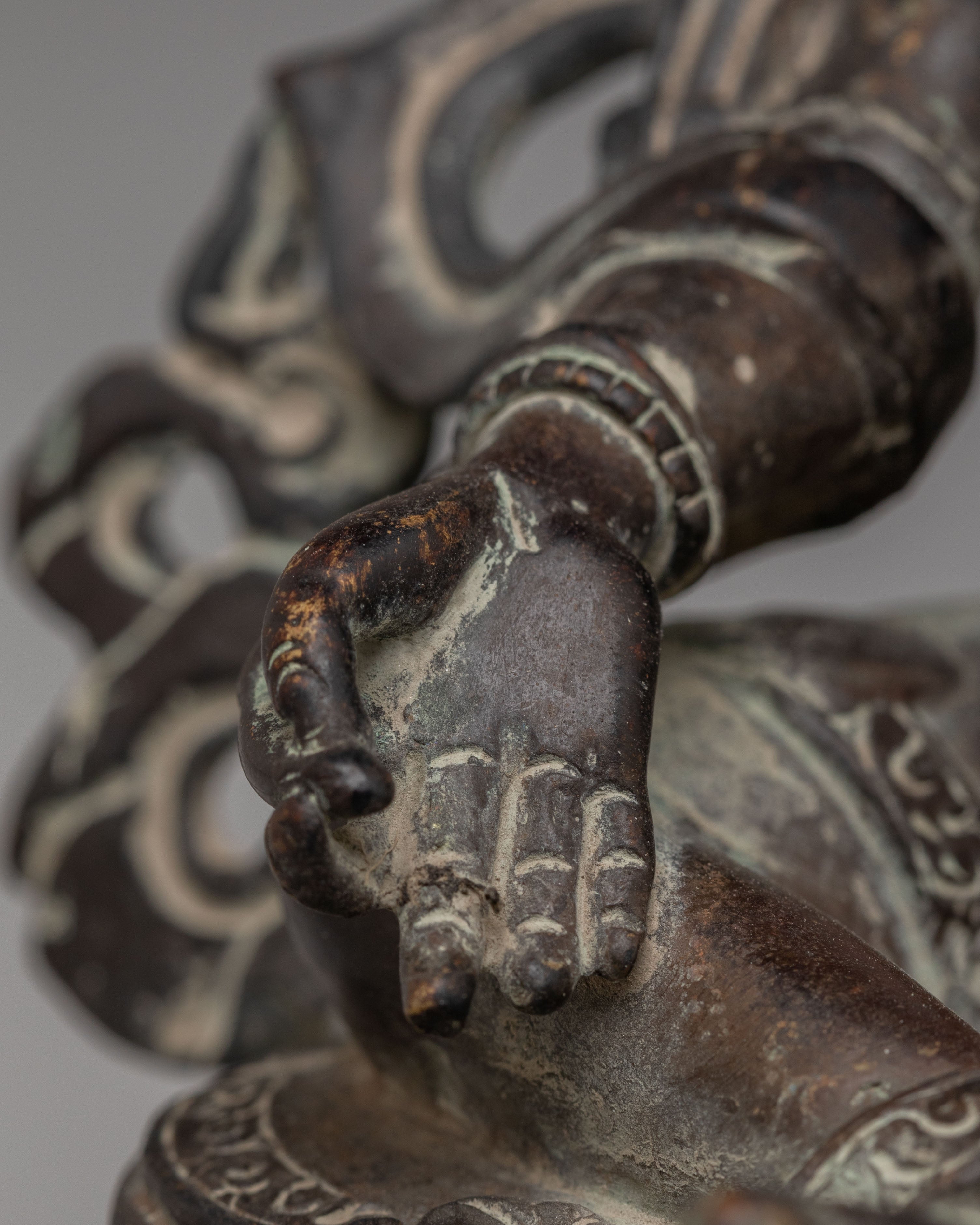 Traditional Green Tara Sculpture | Handcrafted Tibetan Goddess Figurine